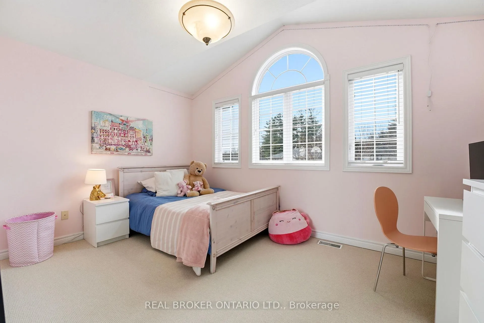Photo 21 of 20 Cottonwood Crescent, Cambridge, Fiddlesticks — HOMEH