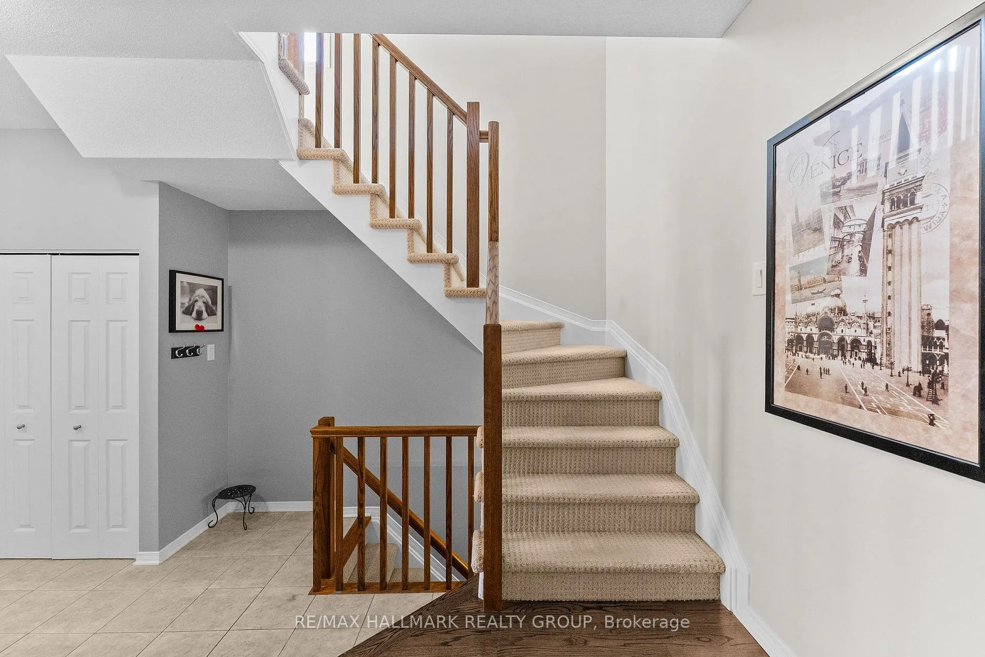 Photo 10 of 231 Rolling Meadow Crescent, Ottawa, Mer Bleue/Bradley Estates/Anderson Park — HOMEH