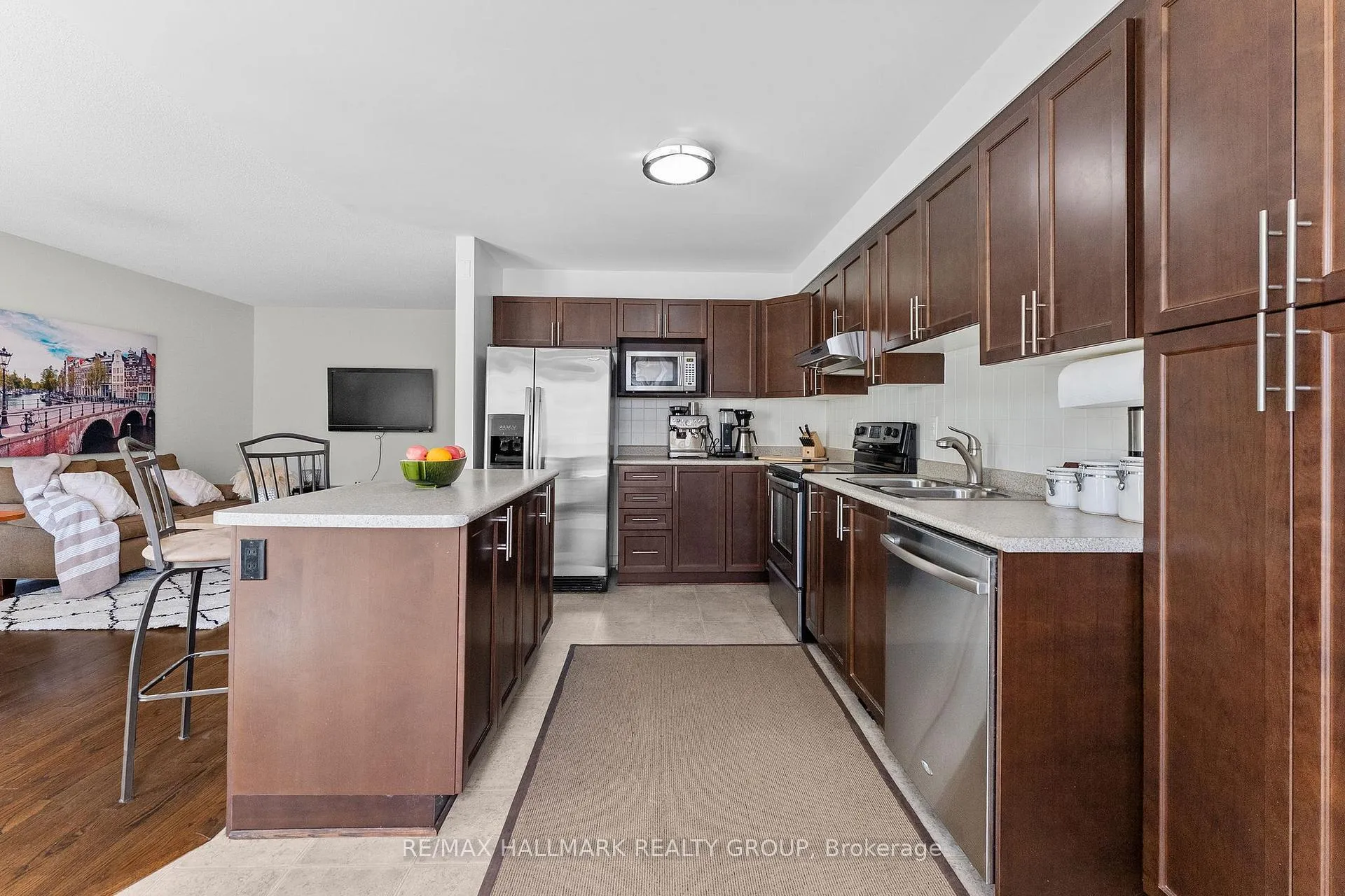 Photo 25 of 231 Rolling Meadow Crescent, Ottawa, Mer Bleue/Bradley Estates/Anderson Park — HOMEH