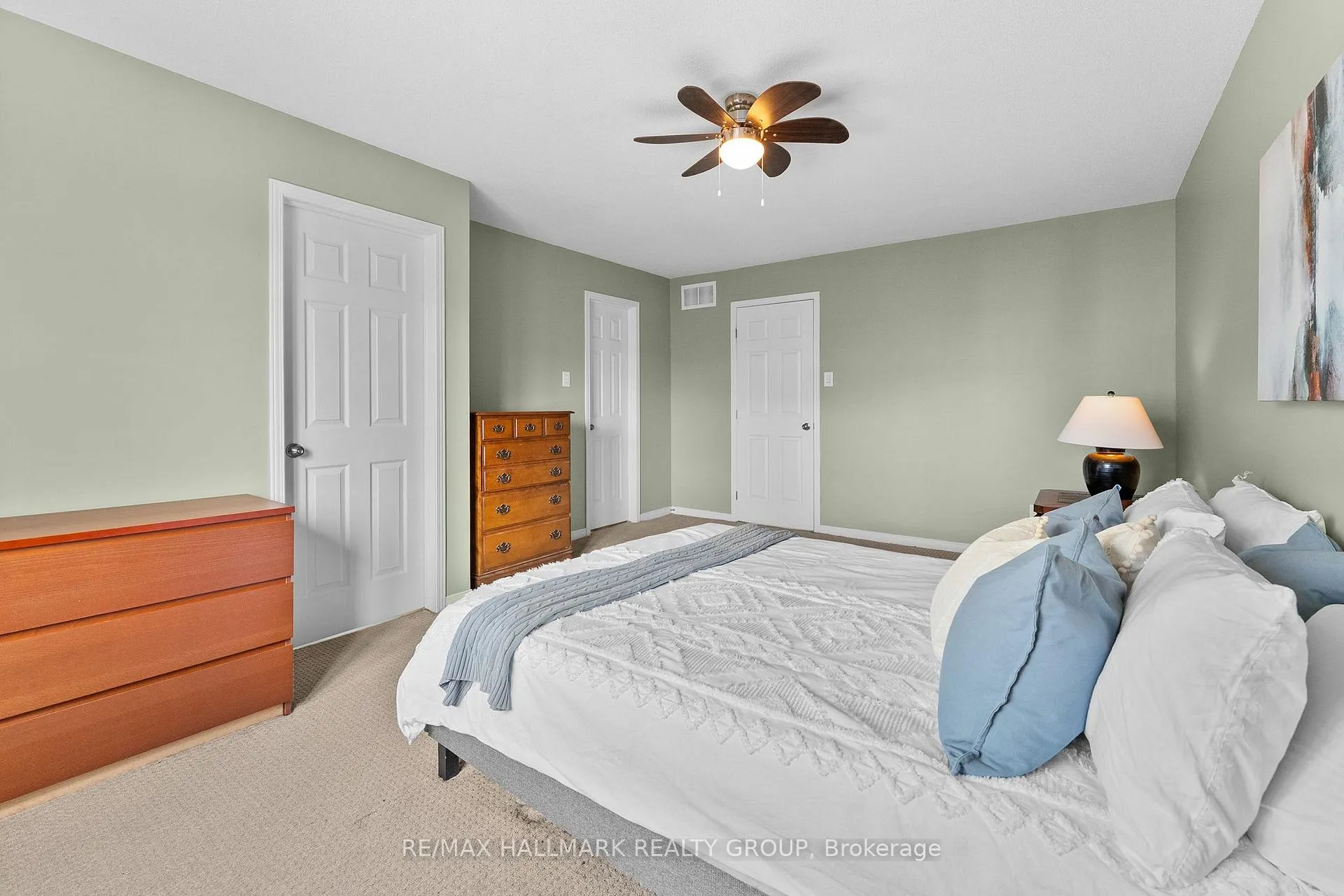 Photo 32 of 231 Rolling Meadow Crescent, Ottawa, Mer Bleue/Bradley Estates/Anderson Park — HOMEH