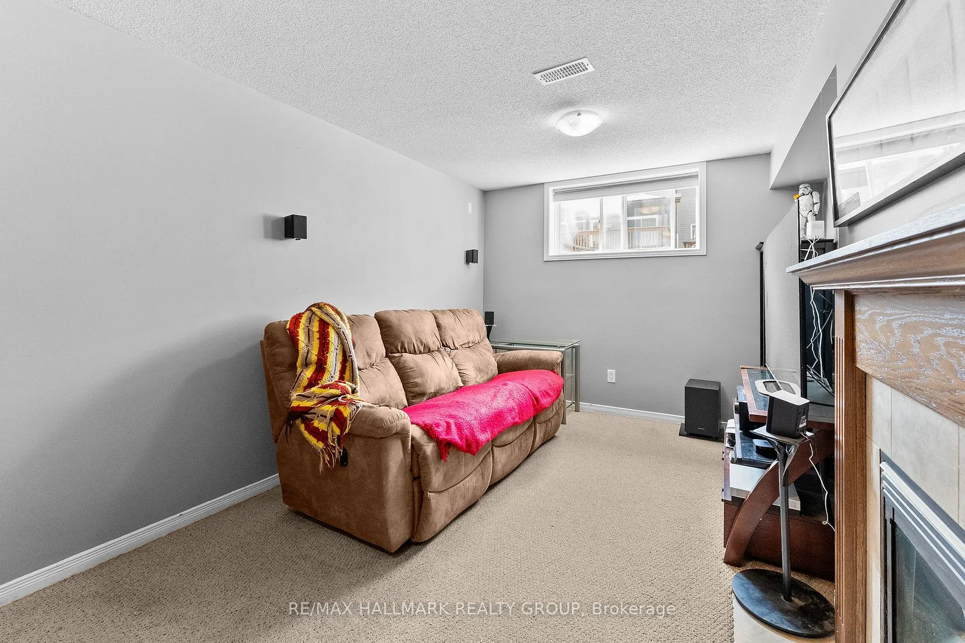 Photo 43 of 231 Rolling Meadow Crescent, Ottawa, Mer Bleue/Bradley Estates/Anderson Park — HOMEH