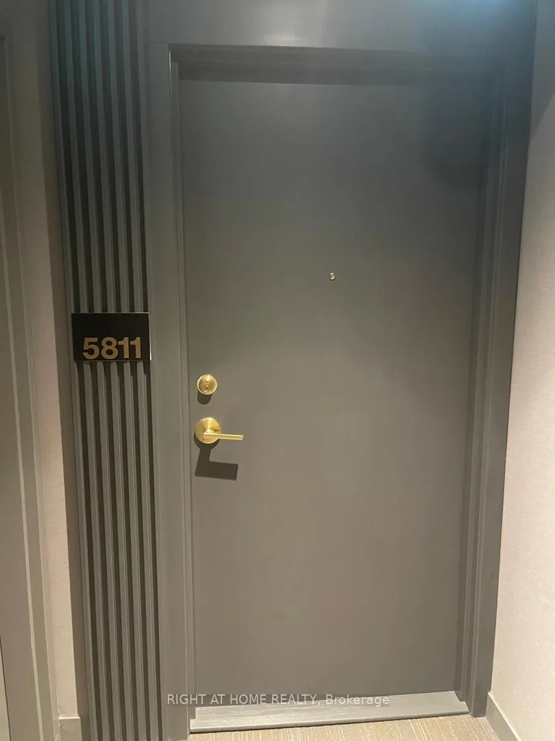 Photo 2 of Unit 5811, 950 Portage Parkway, Vaughan, Vaughan Corporate Centre — HOMEH