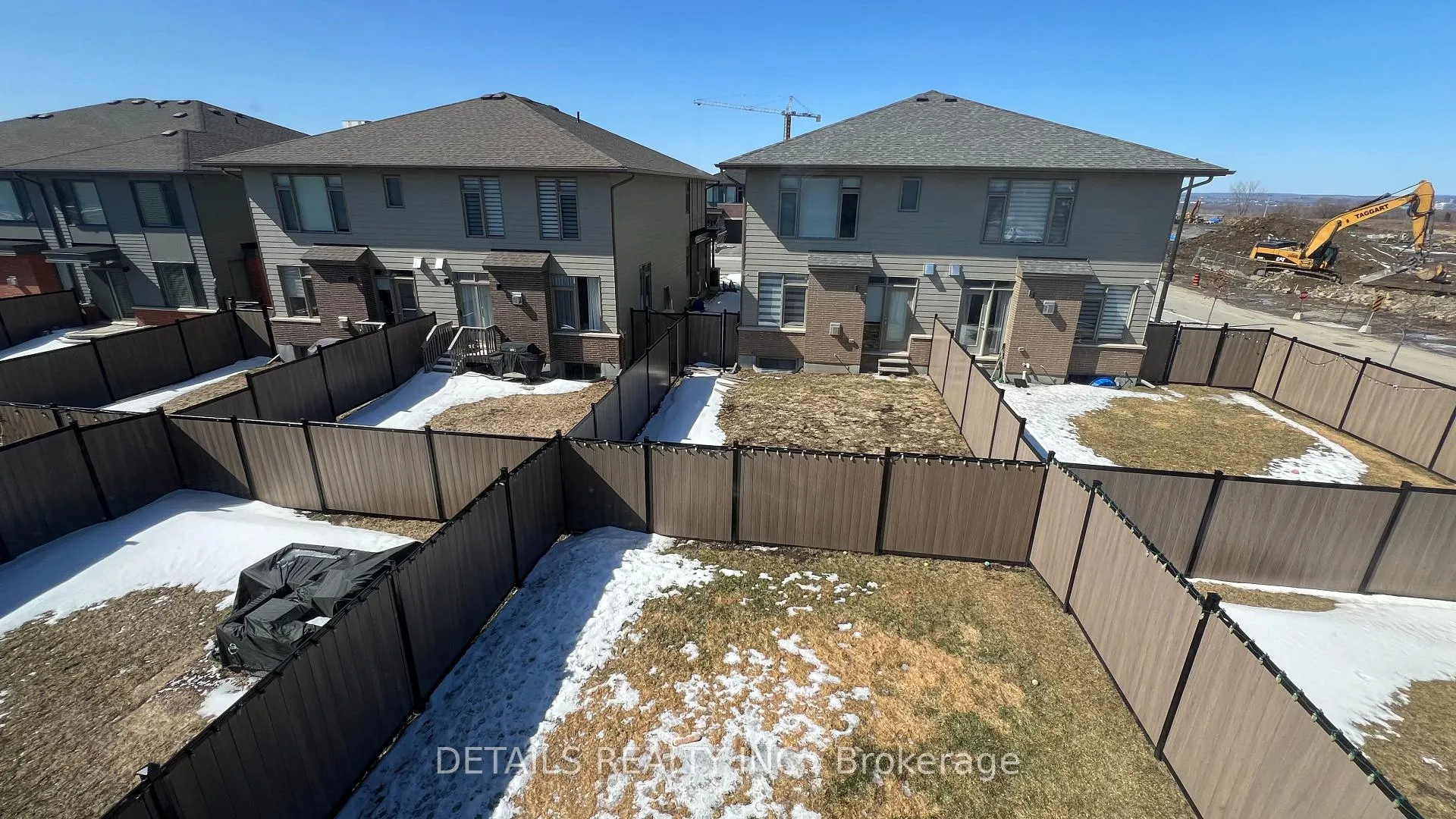Photo 35 of 303 Wigwas Street, Ottawa, CFB Rockcliffe and Area — HOMEH
