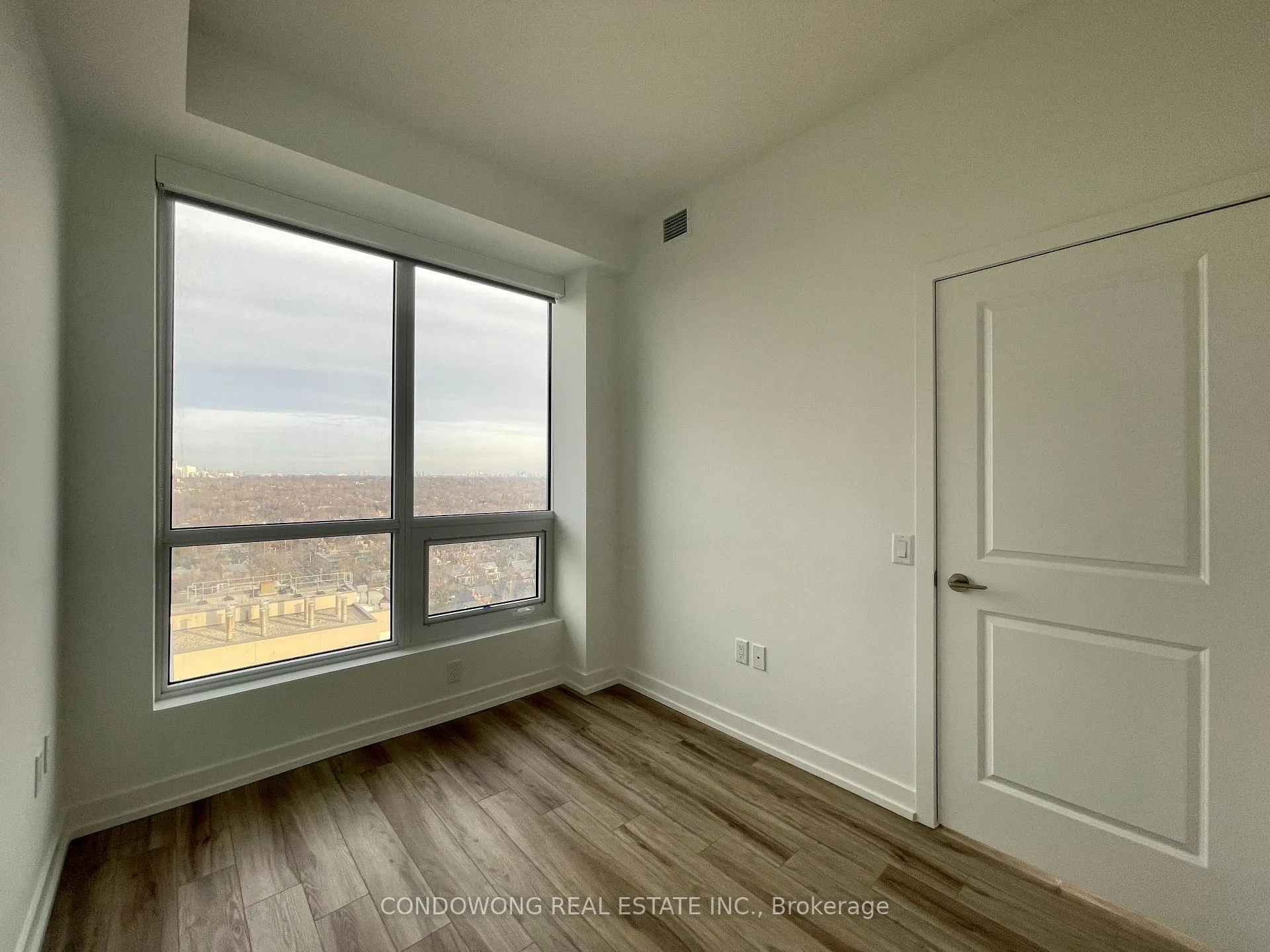 Photo 4 of Unit 1908, 395 Bloor Street E, Toronto, Cabbagetown-South St. James Town — HOMEH