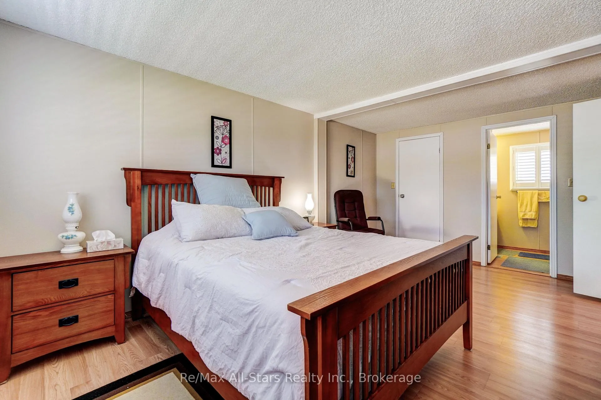Photo 18 of 6 Vista Drive, Kawartha Lakes, Lindsay — HOMEH