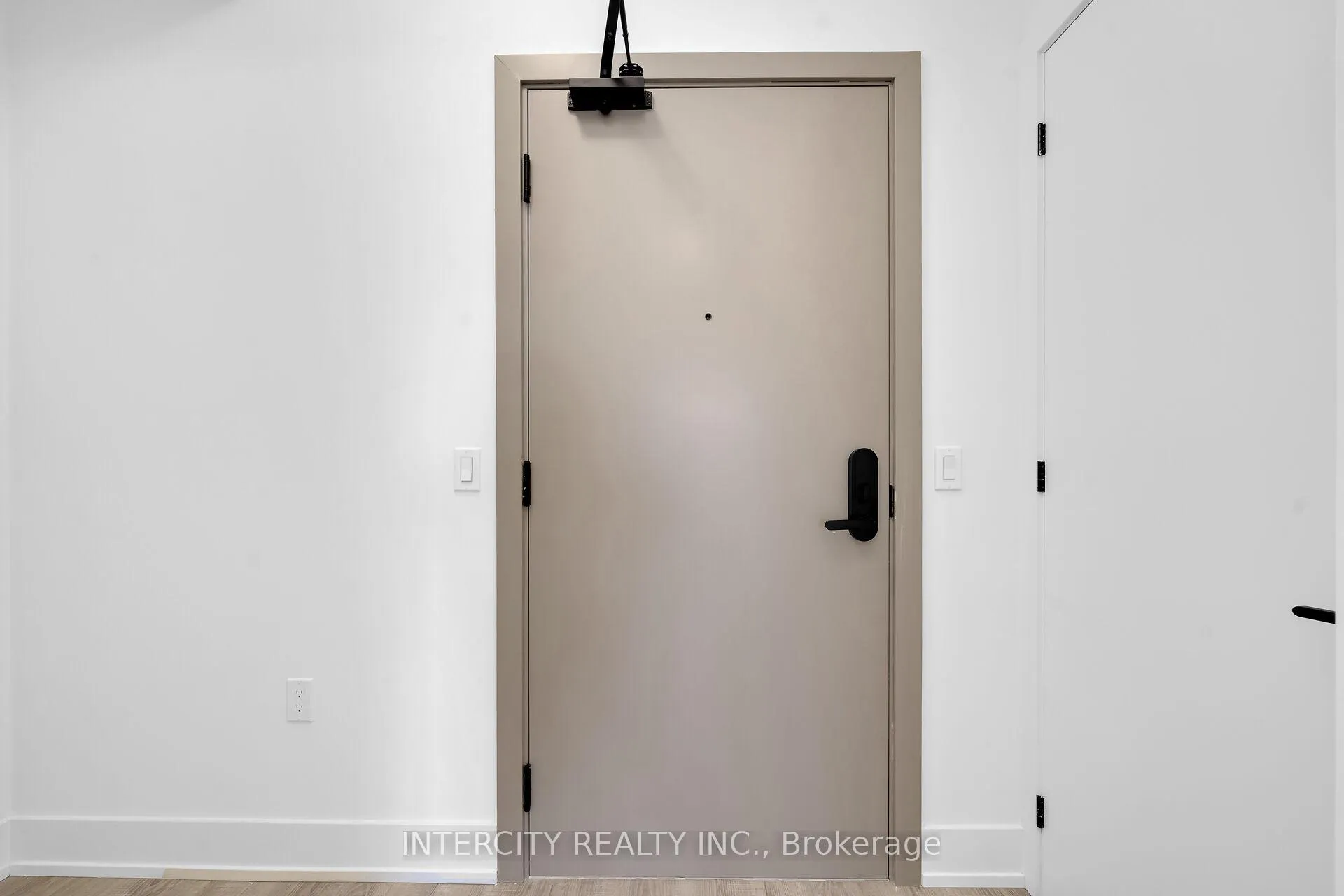 Photo 9 of Unit 326, 2075 King Road, King, King City — HOMEH