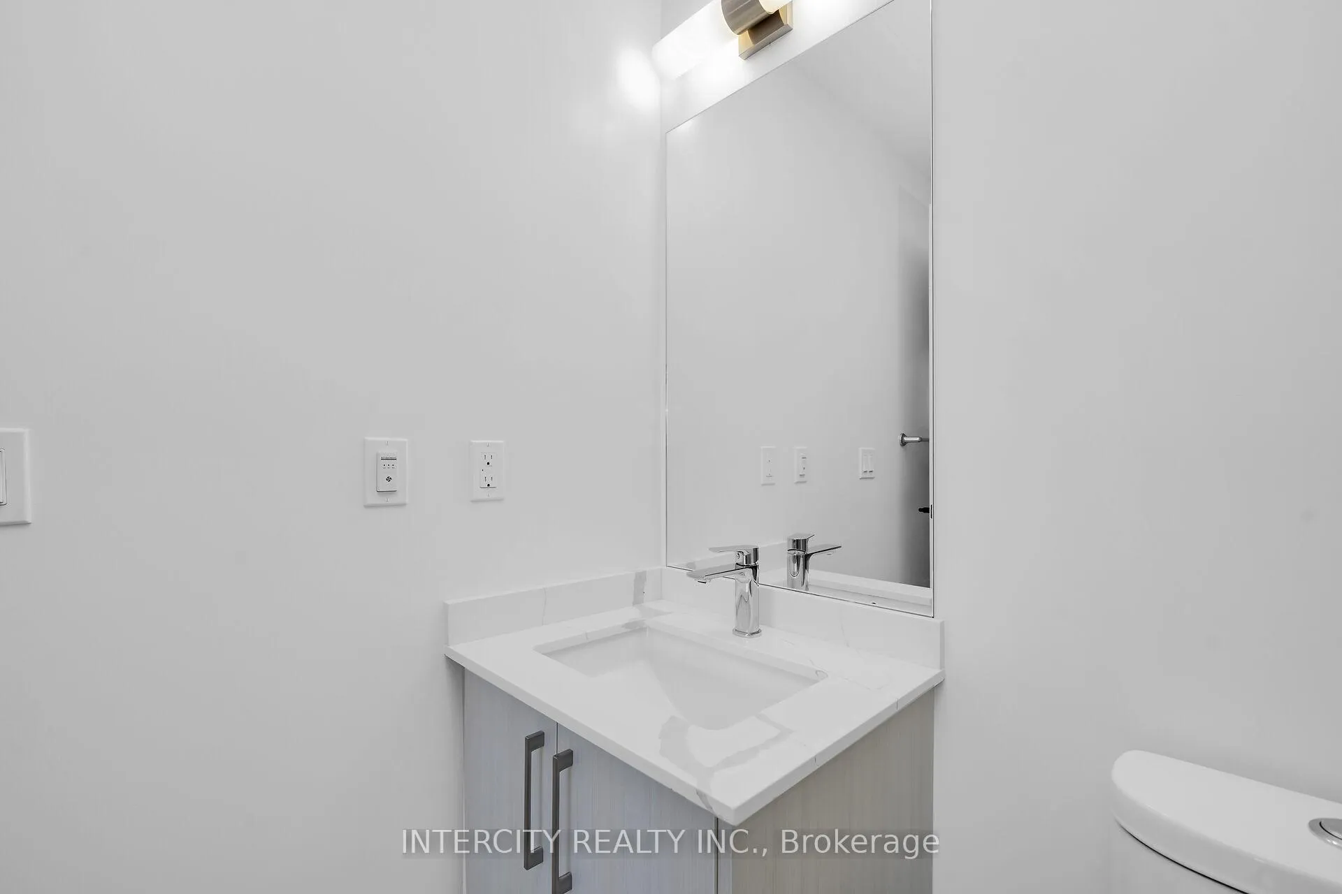 Photo 22 of Unit 326, 2075 King Road, King, King City — HOMEH