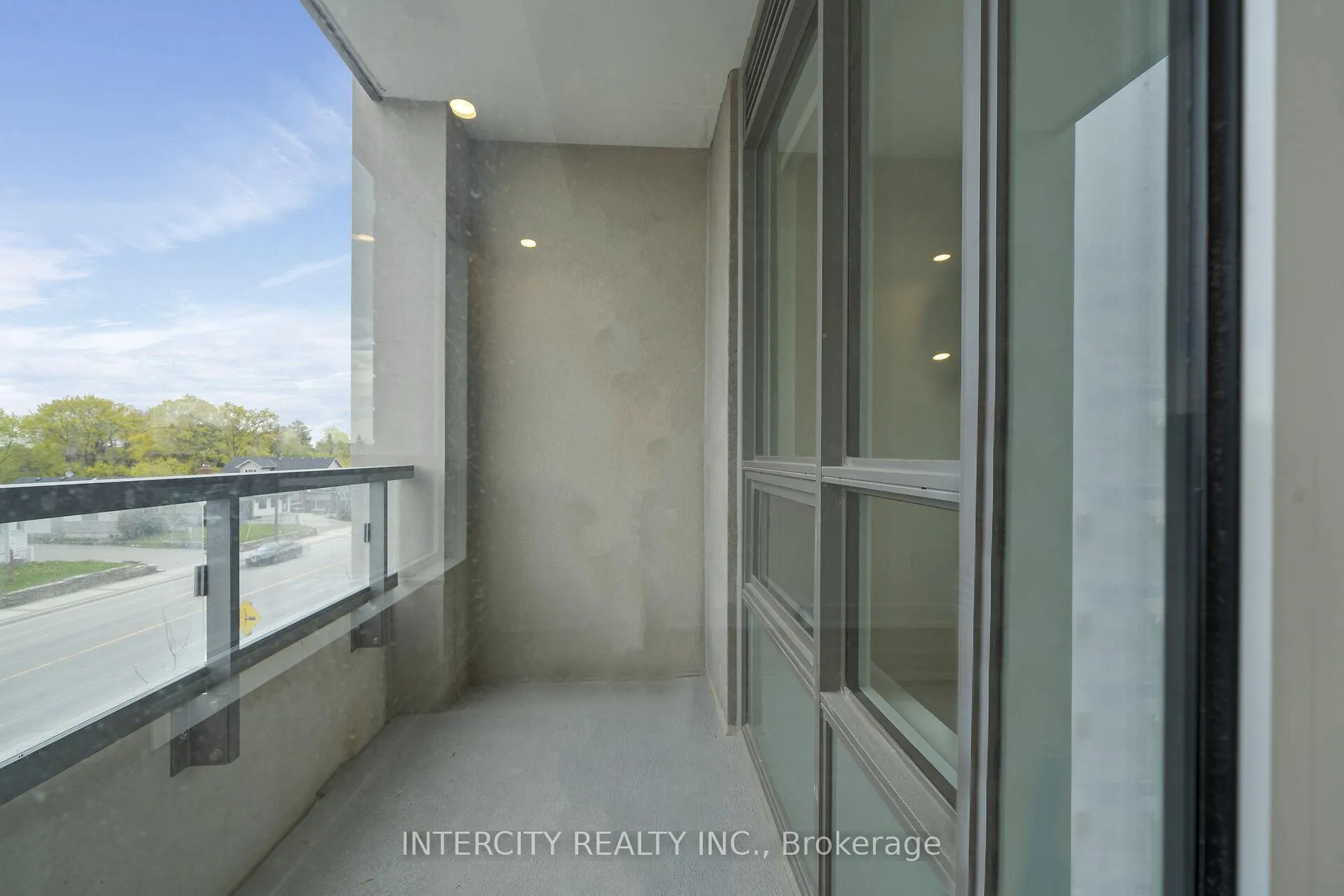 Photo 25 of Unit 326, 2075 King Road, King, King City — HOMEH