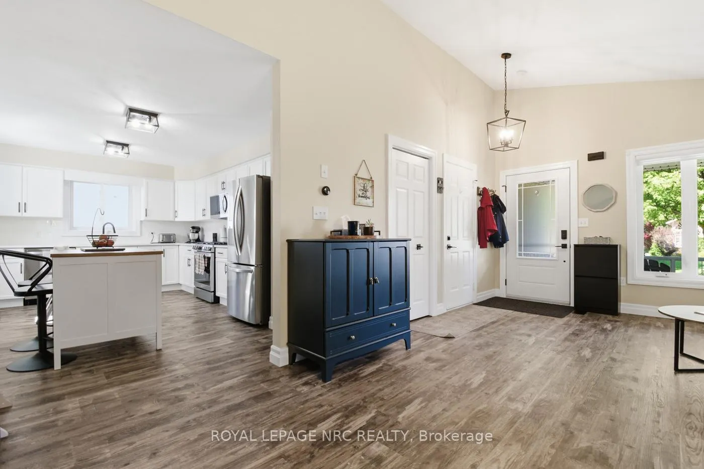 Photo 6 of 5622 Magnolia Drive, Niagara Falls, Ascot — HOMEH
