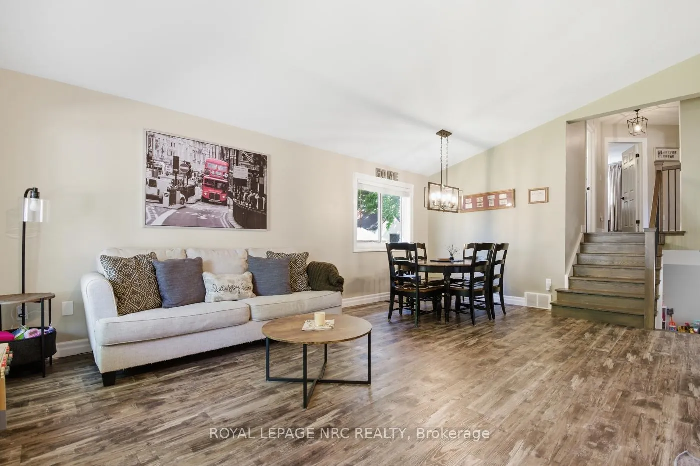 Photo 10 of 5622 Magnolia Drive, Niagara Falls, Ascot — HOMEH
