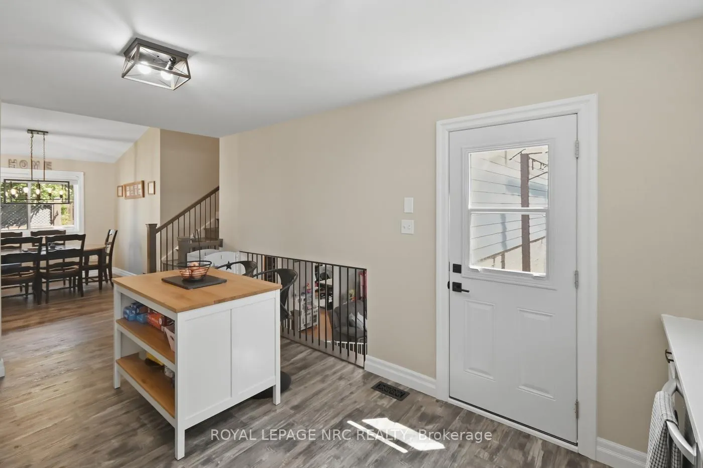 Photo 16 of 5622 Magnolia Drive, Niagara Falls, Ascot — HOMEH