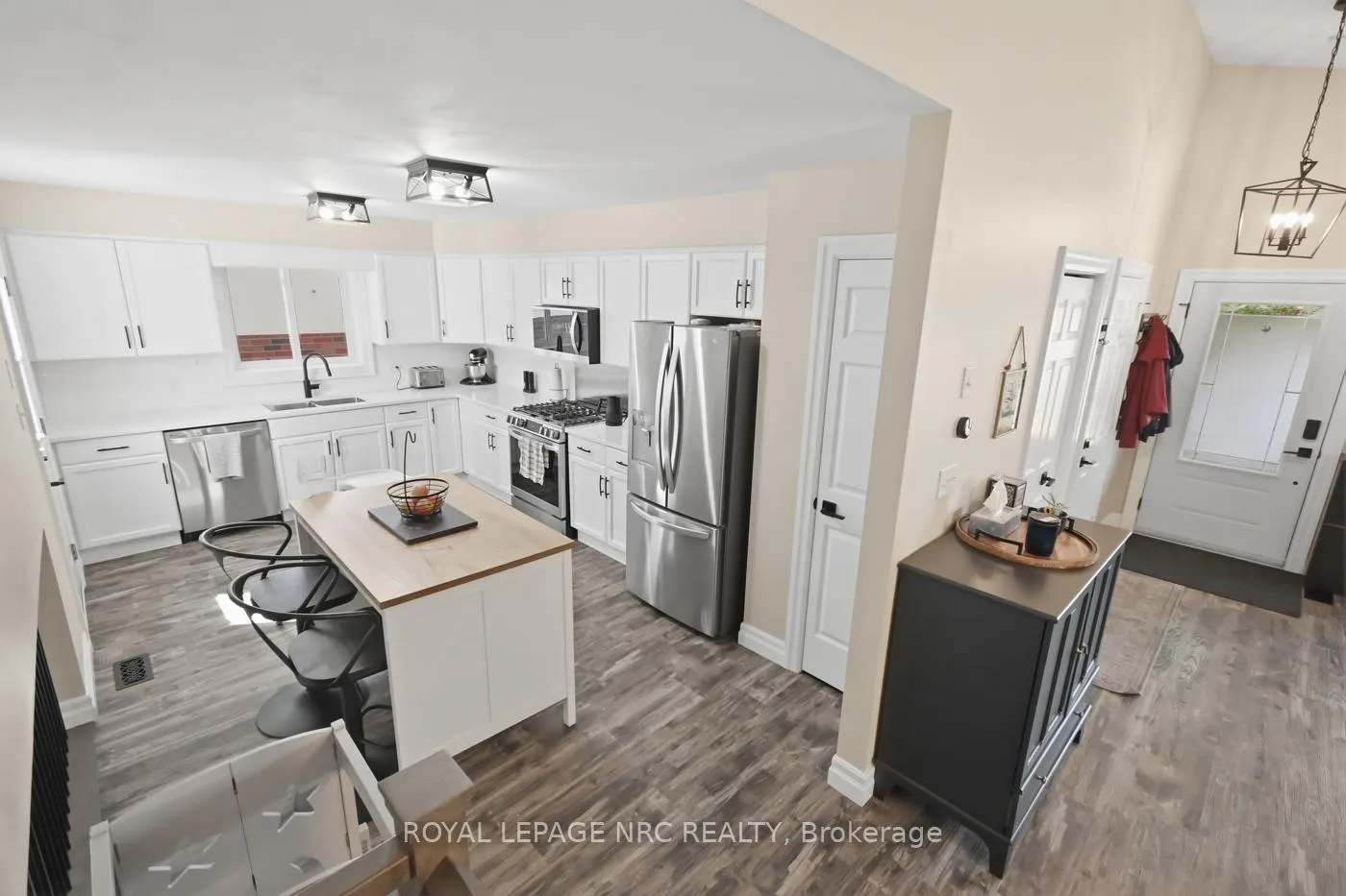 Photo 22 of 5622 Magnolia Drive, Niagara Falls, Ascot — HOMEH