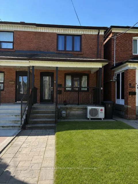 Photo 11 of Unit Main, 3 Lanark Avenue, Toronto, Oakwood Village — HOMEH