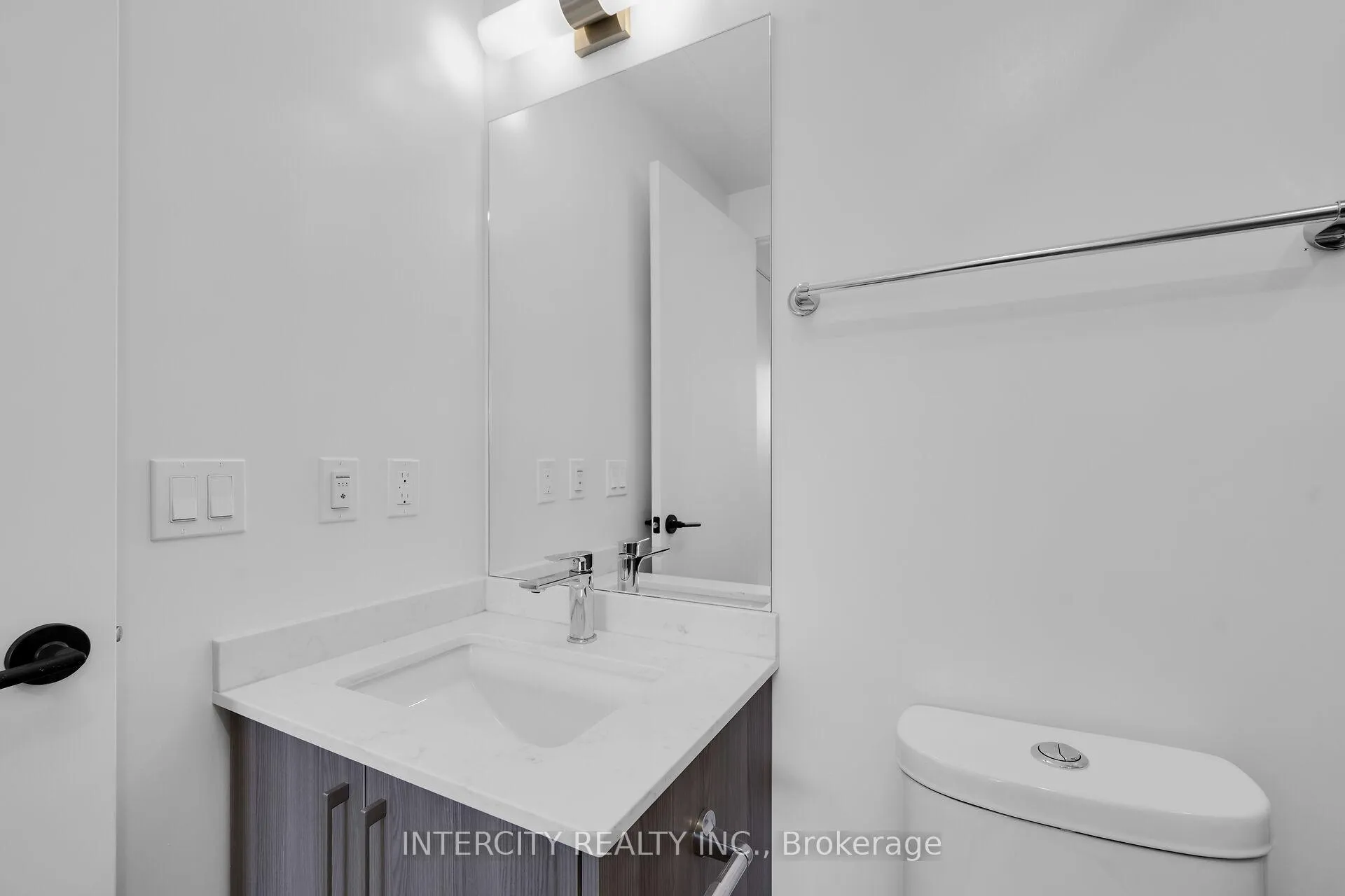Photo 23 of Unit 327, 2075 King Road, King, King City — HOMEH