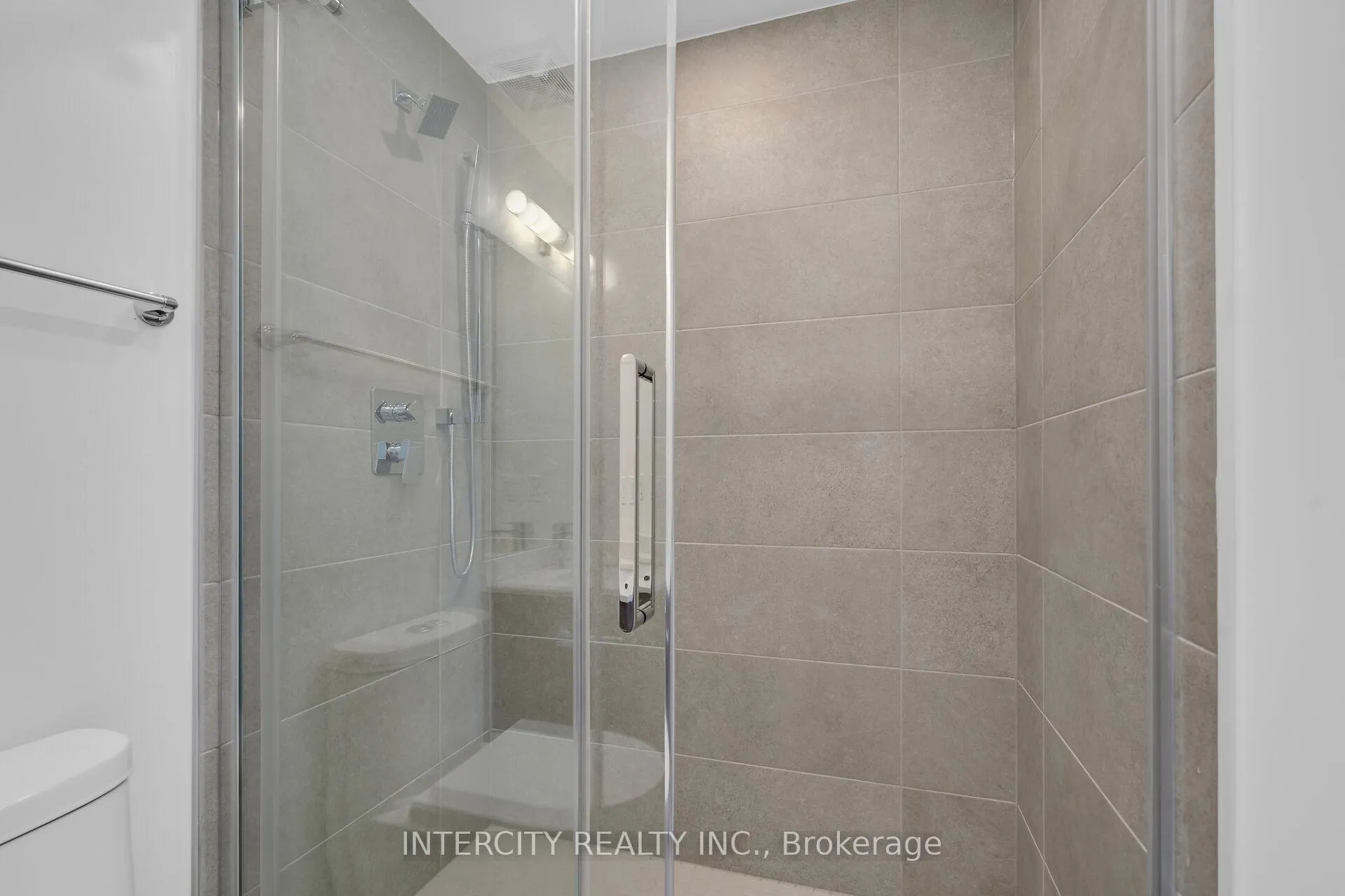 Photo 24 of Unit 327, 2075 King Road, King, King City — HOMEH