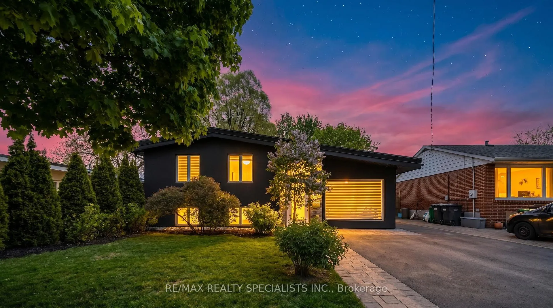 Front of 133 Eldomar Avenue