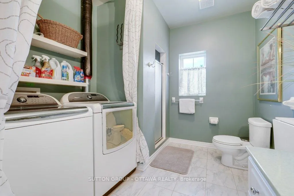 Photo 27 of 6881 Lakes Park Drive, Ottawa, Greely — HOMEH
