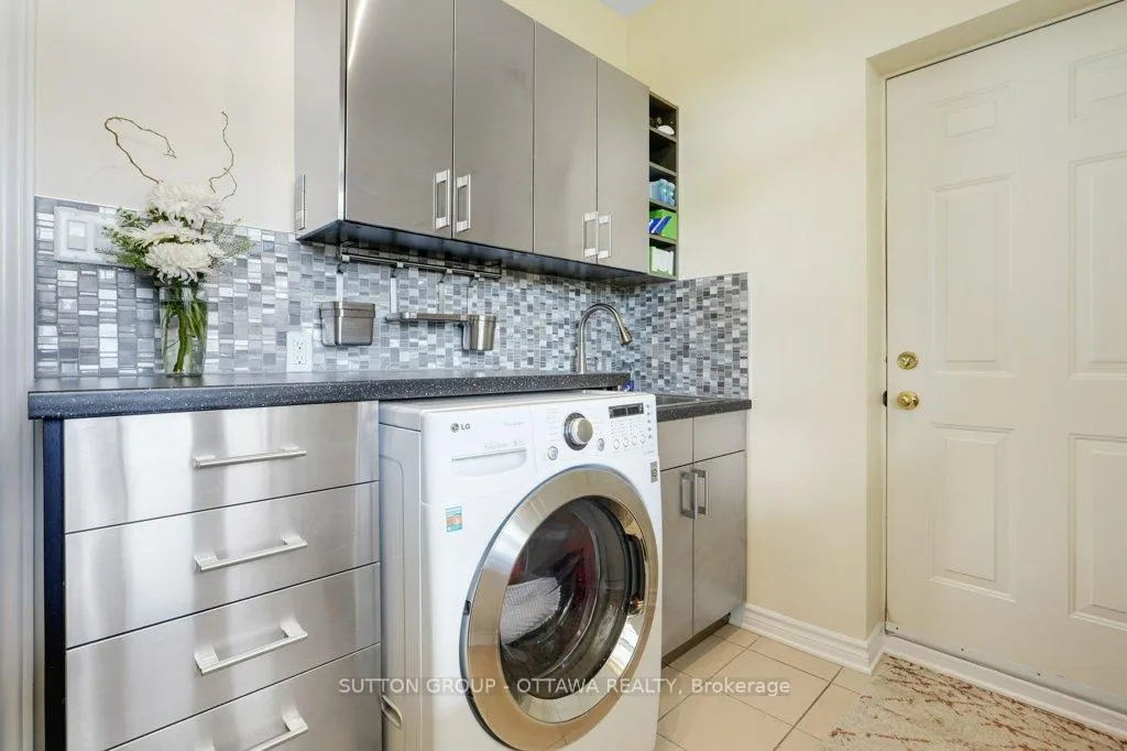 Photo 28 of 6881 Lakes Park Drive, Ottawa, Greely — HOMEH