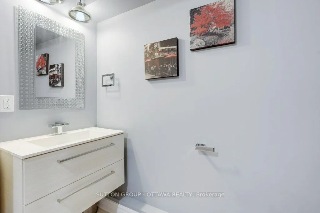 Photo 32 of 6881 Lakes Park Drive, Ottawa, Greely — HOMEH