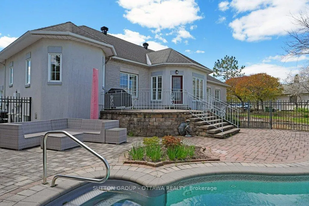 Photo 42 of 6881 Lakes Park Drive, Ottawa, Greely — HOMEH