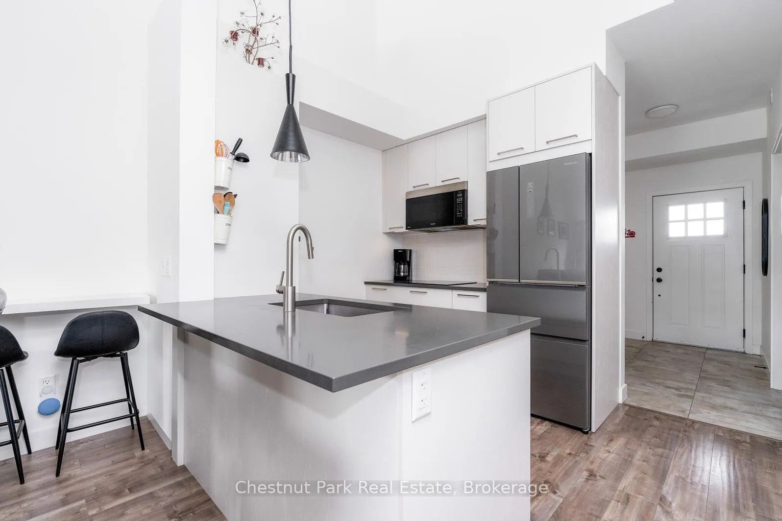 Photo 10 of Unit 305, 10 Beausoleil Lane, Blue Mountains — HOMEH