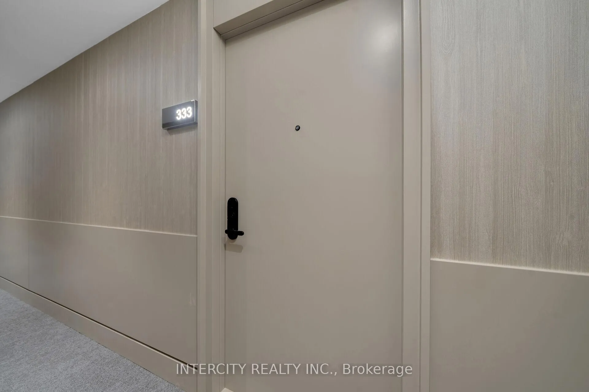Photo 8 of Unit 333, 2075 King Road, King, King City — HOMEH