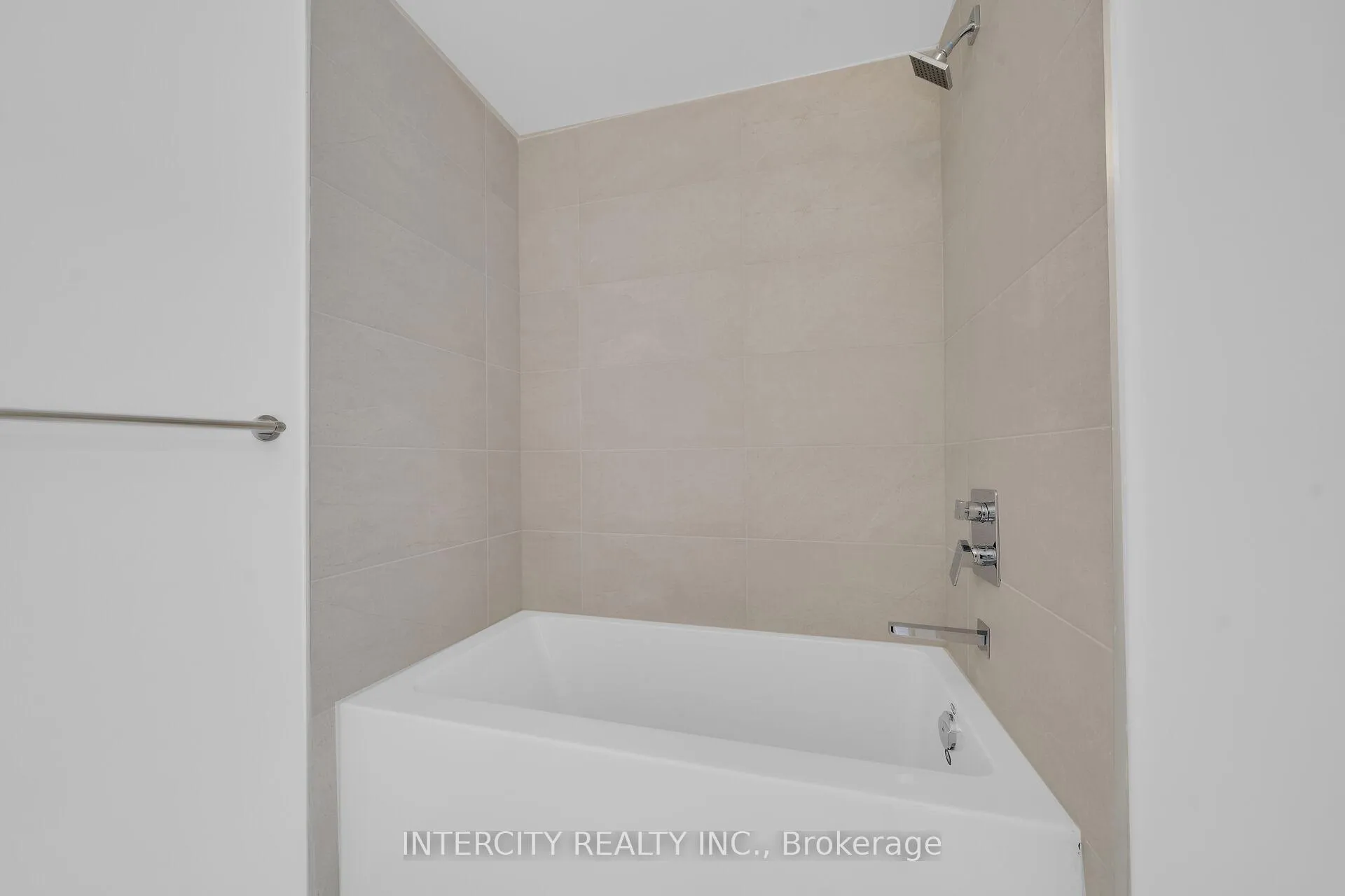 Photo 21 of Unit 333, 2075 King Road, King, King City — HOMEH