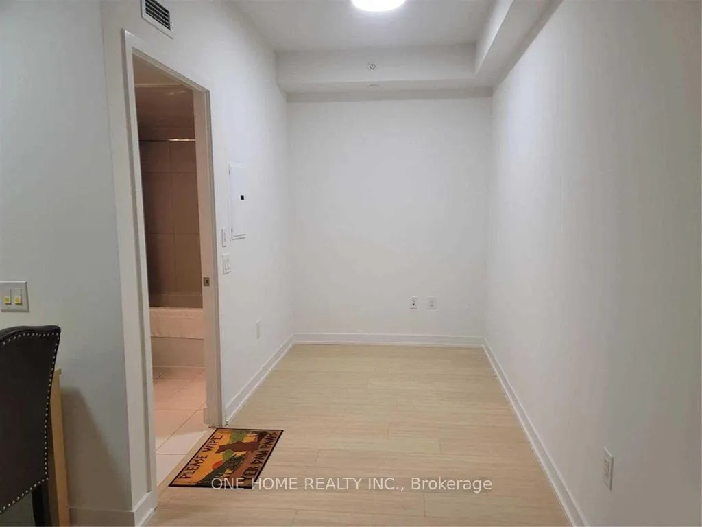 Photo 8 of Unit 4703, 75 Queens Wharf Road, Toronto, Waterfront Communities — HOMEH