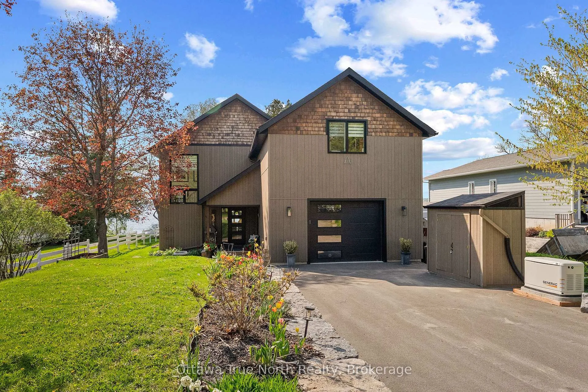 Photo 3 of 1018 MacNabb Road, Renfrew — HOMEH