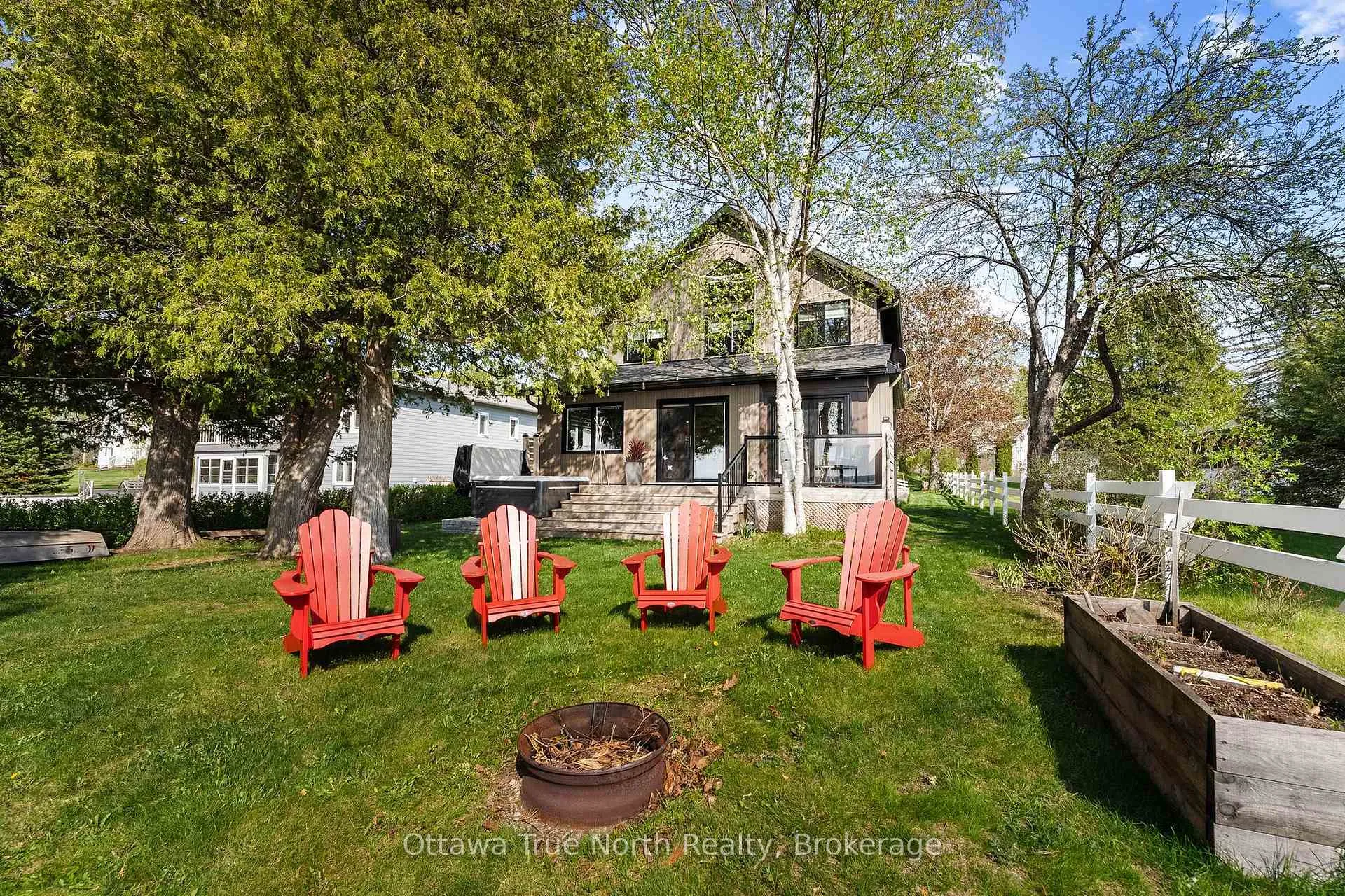 Photo 5 of 1018 MacNabb Road, Renfrew — HOMEH