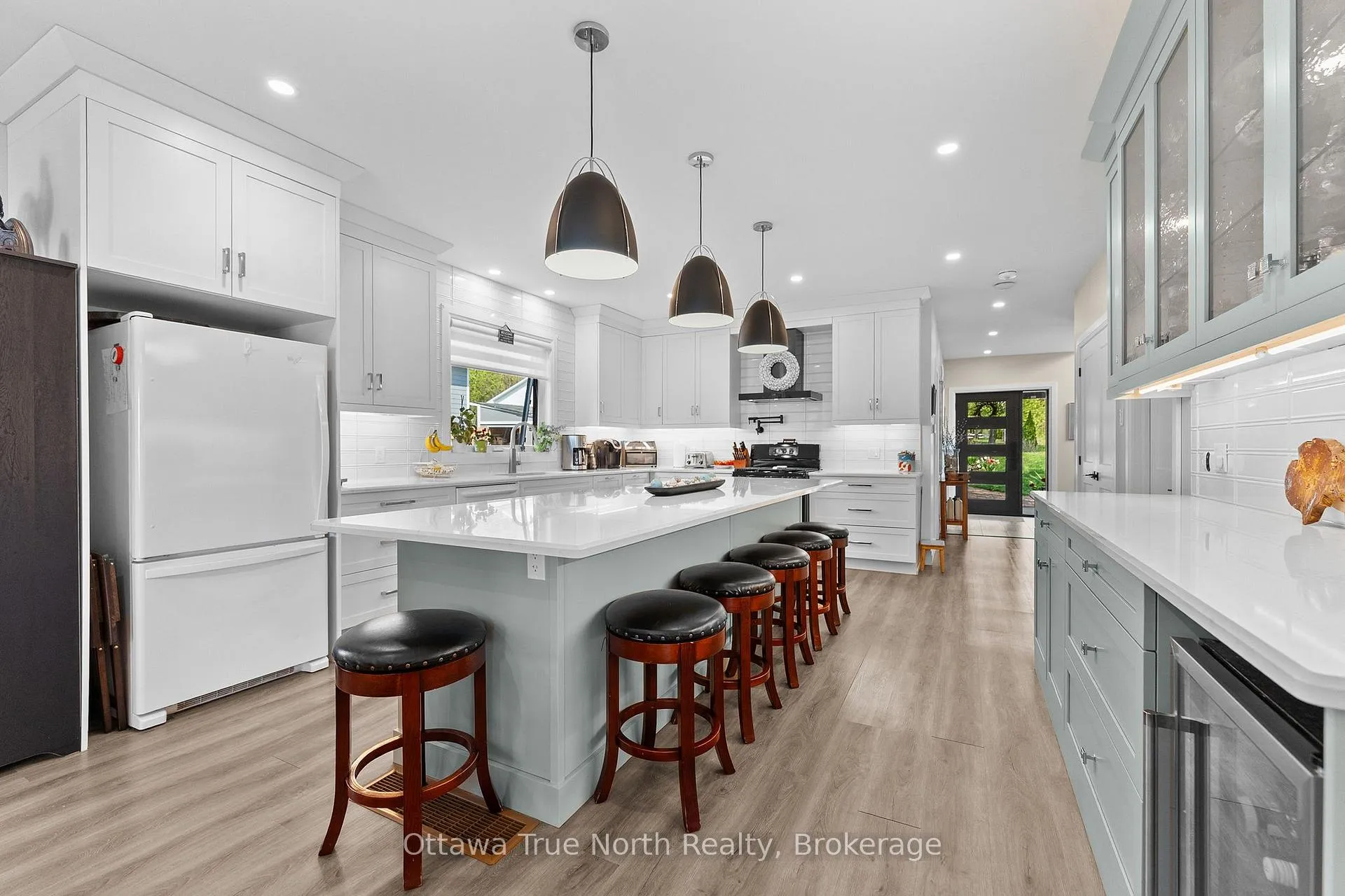 Photo 13 of 1018 MacNabb Road, Renfrew — HOMEH