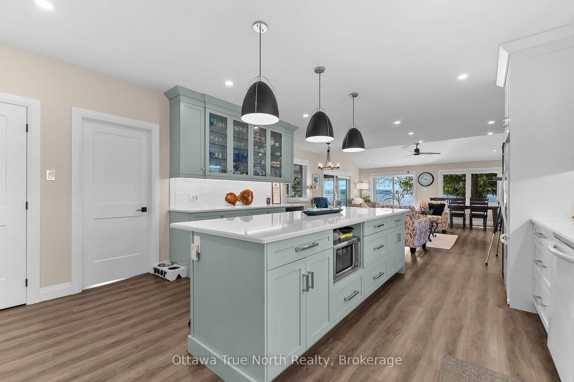 Photo 17 of 1018 MacNabb Road, Renfrew — HOMEH