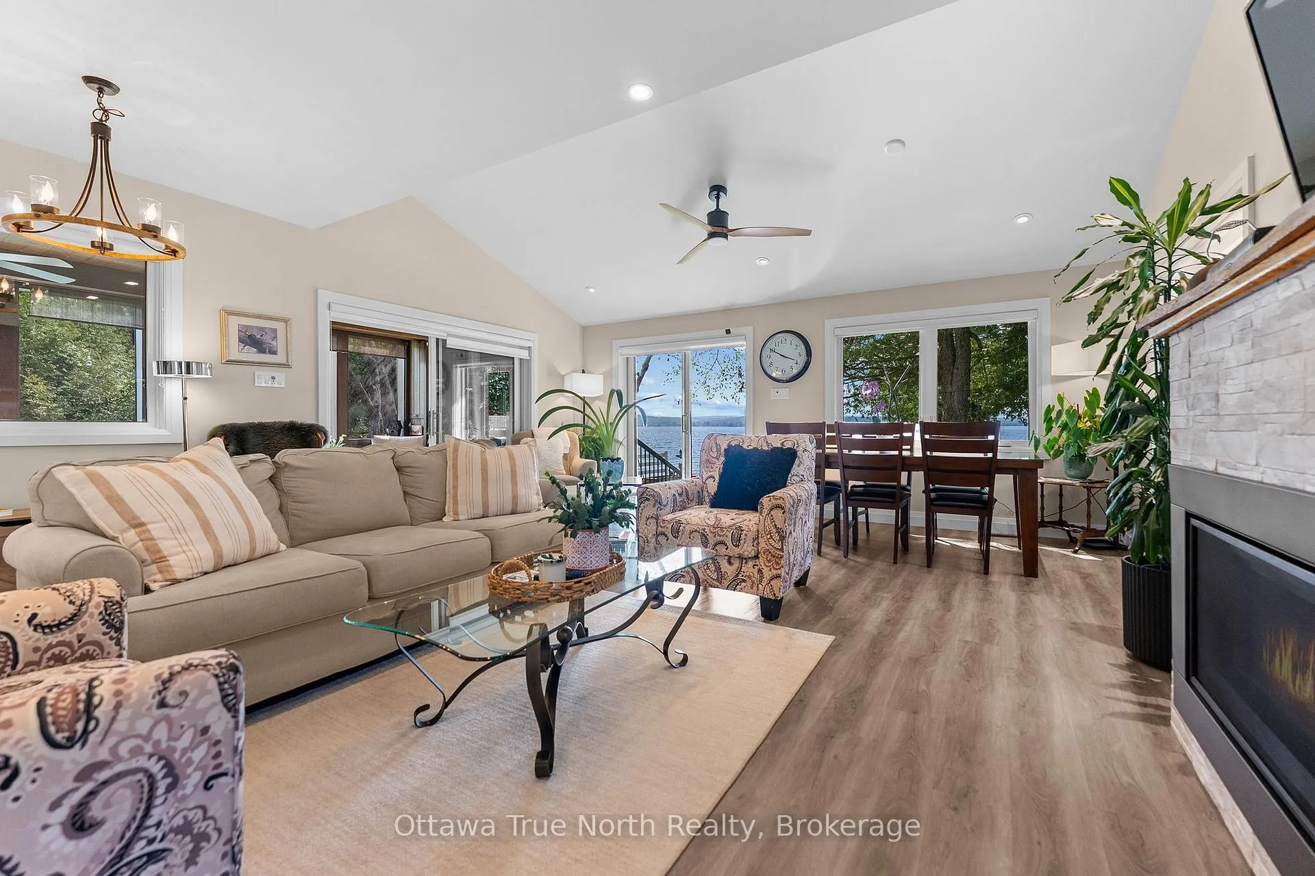 Photo 19 of 1018 MacNabb Road, Renfrew — HOMEH