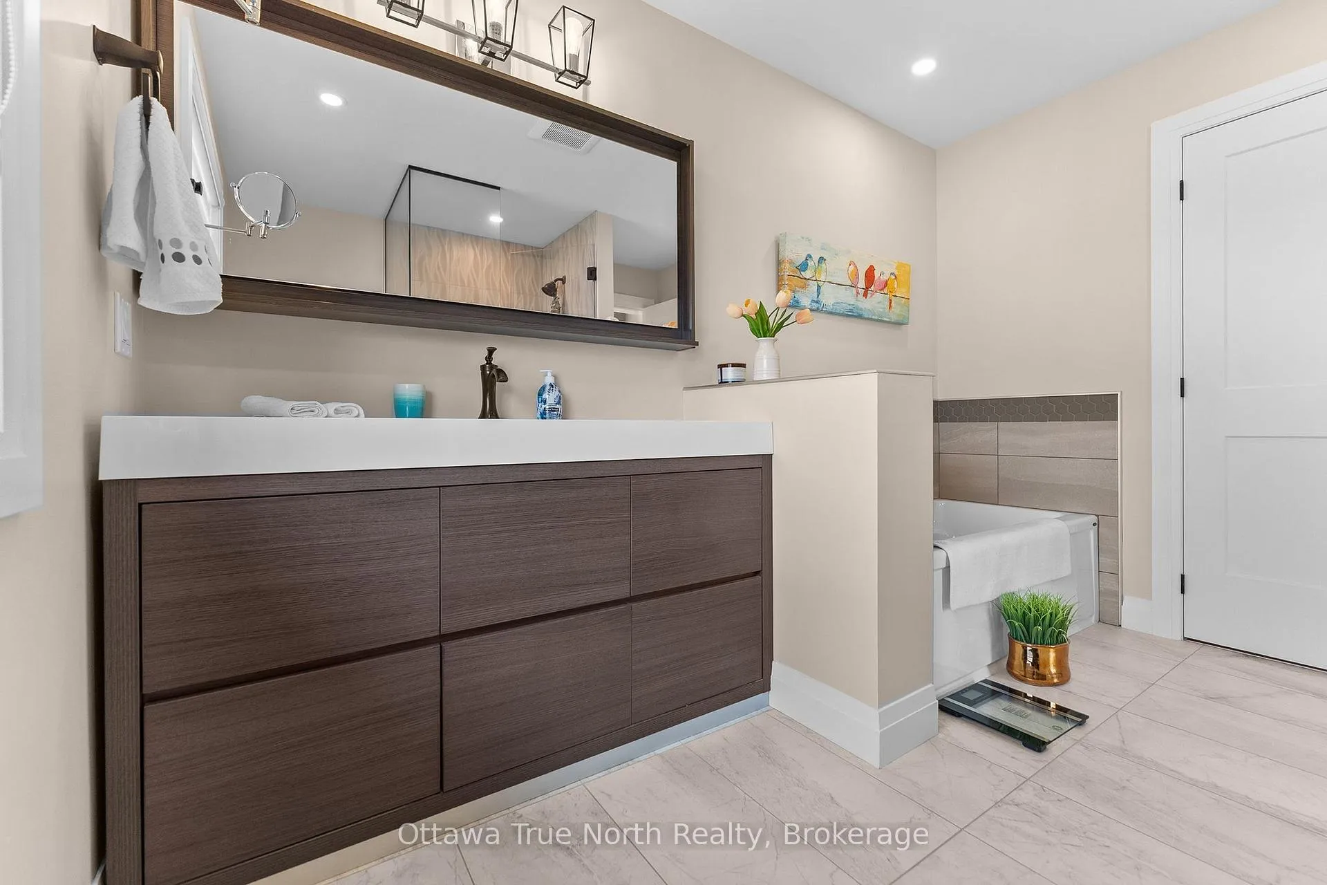 Photo 37 of 1018 MacNabb Road, Renfrew — HOMEH