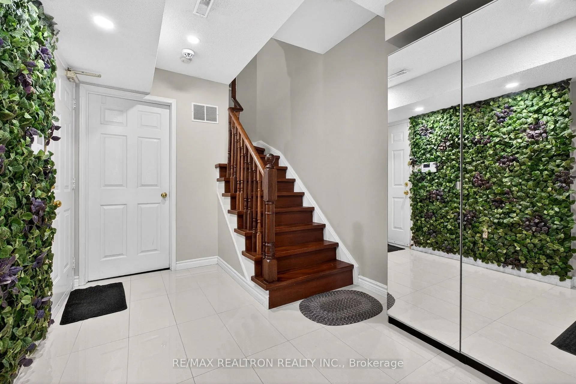 Photo 3 of Unit 37, 2 Hedge End Road, Scarborough, Rouge — HOMEH