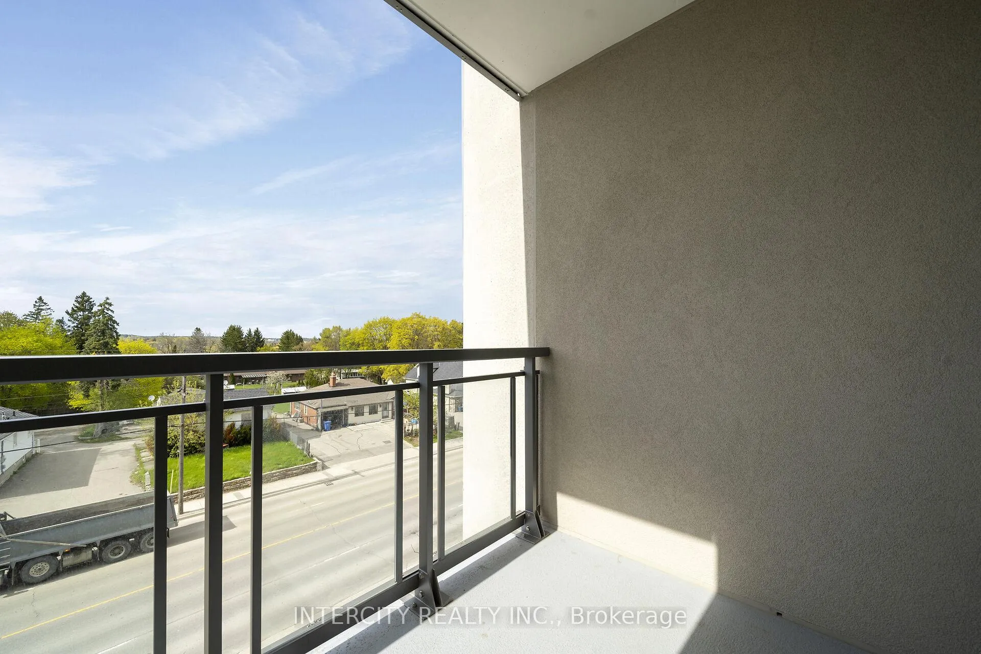 Photo 25 of Unit 431, 2075 King Road, King, King City — HOMEH