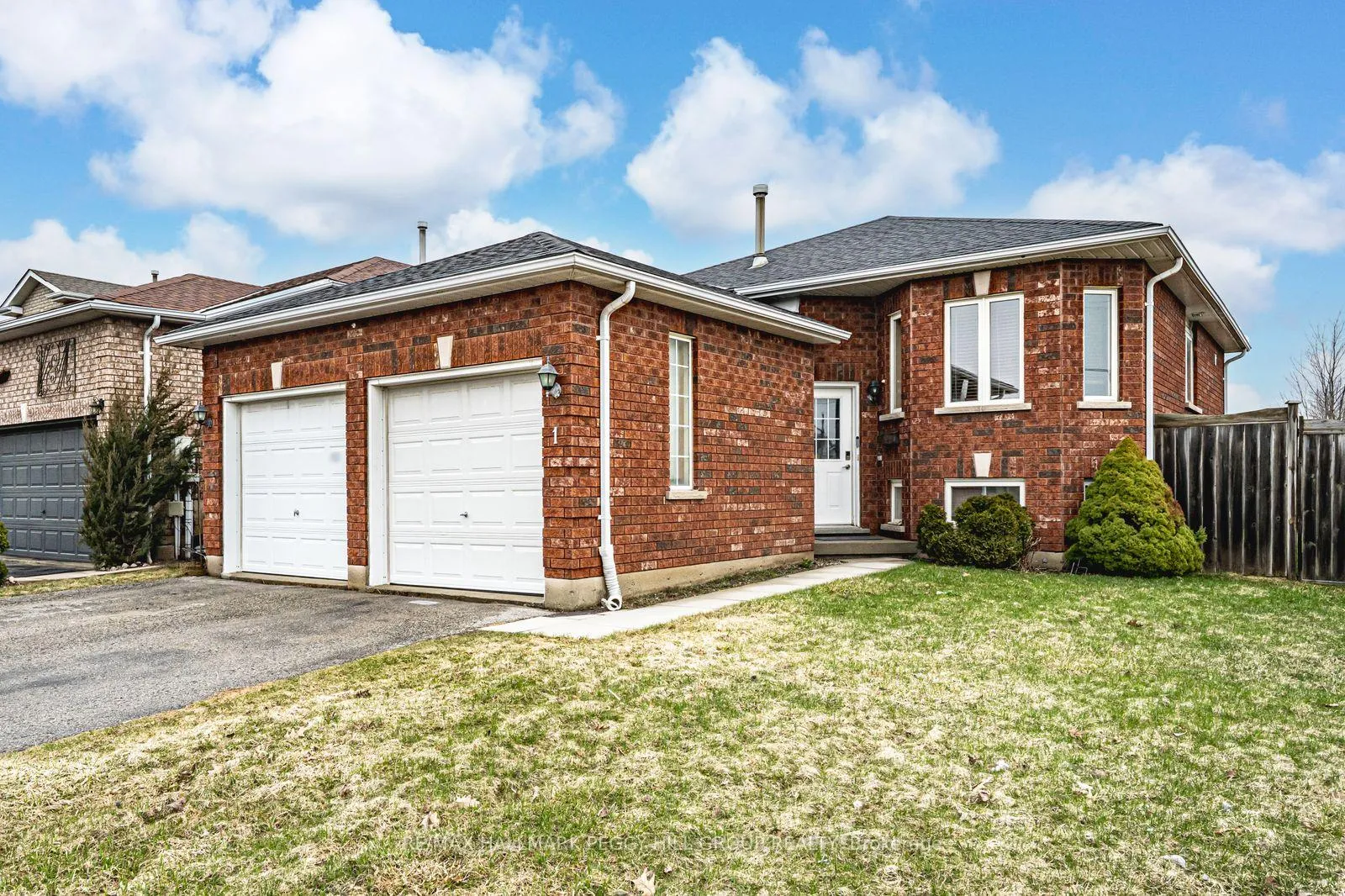 Photo 1 of 1 Michael Crescent, Barrie, East Bayfield — HOMEH