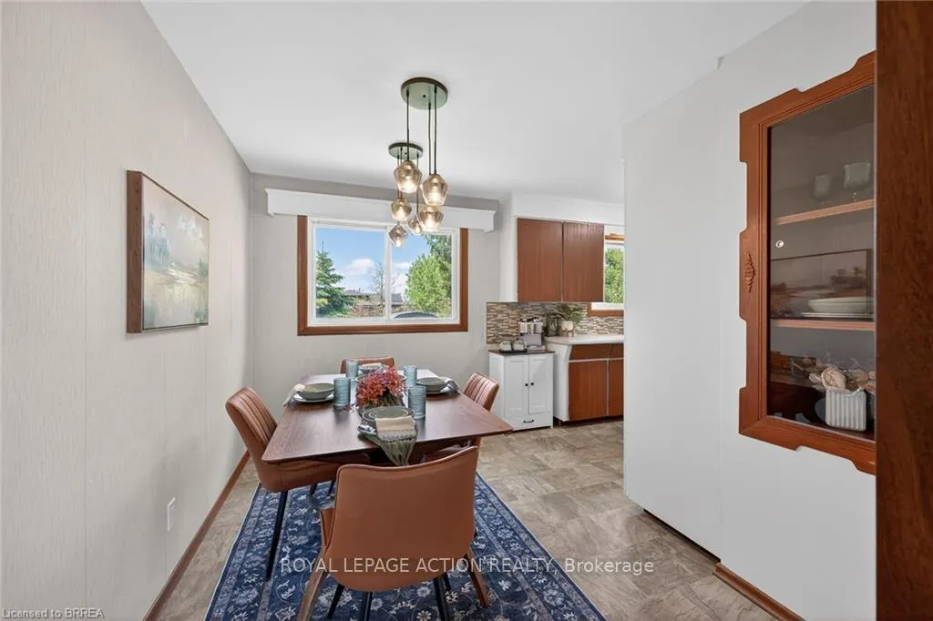 Photo 12 of 15 Tranquility Street, Brantford, Greenbrier — HOMEH