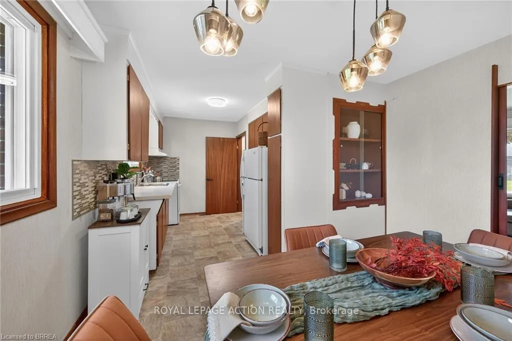 Photo 13 of 15 Tranquility Street, Brantford, Greenbrier — HOMEH