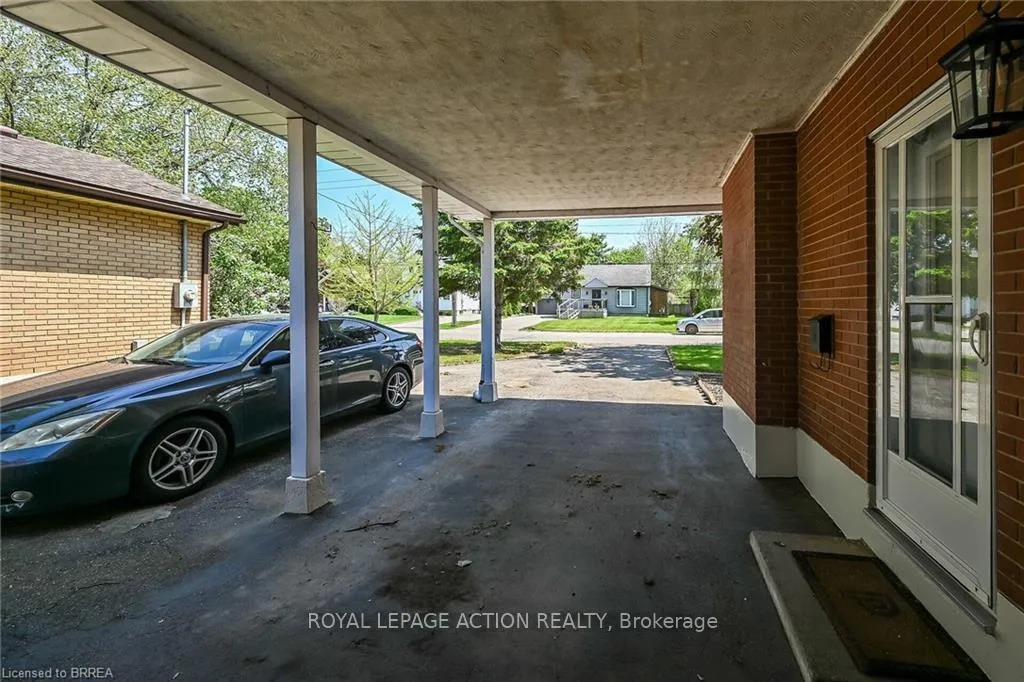 Photo 24 of 15 Tranquility Street, Brantford, Greenbrier — HOMEH
