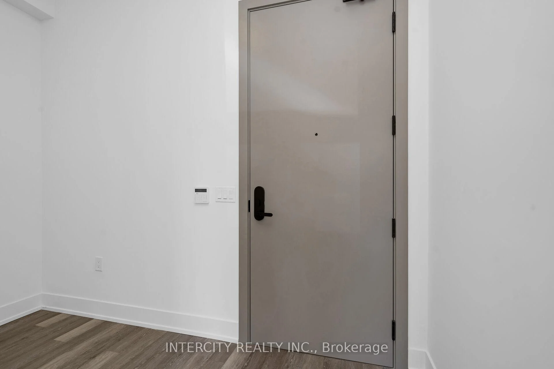 Photo 36 of Unit 105, 2075 King Road, King, King City — HOMEH