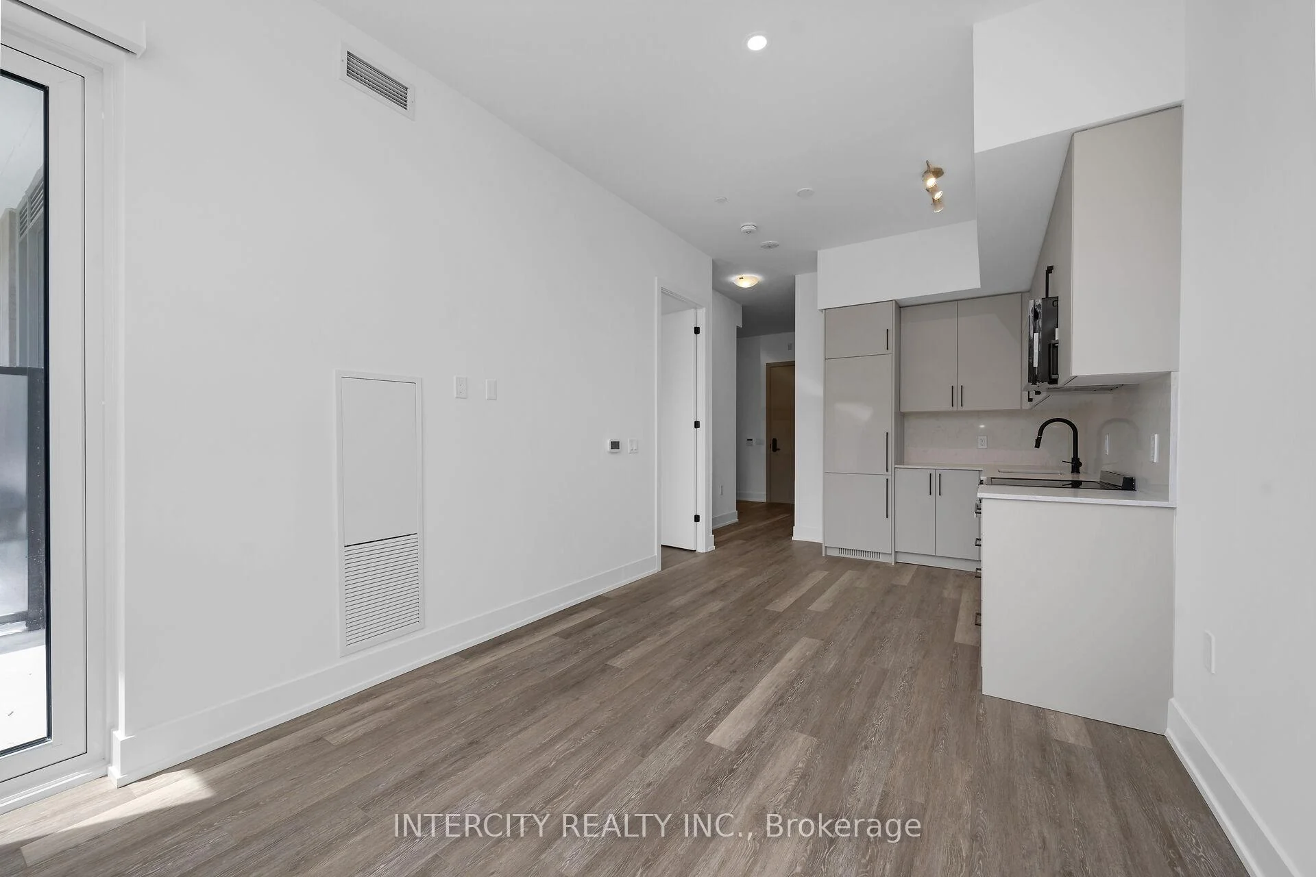 Photo 57 of Unit 105, 2075 King Road, King, King City — HOMEH