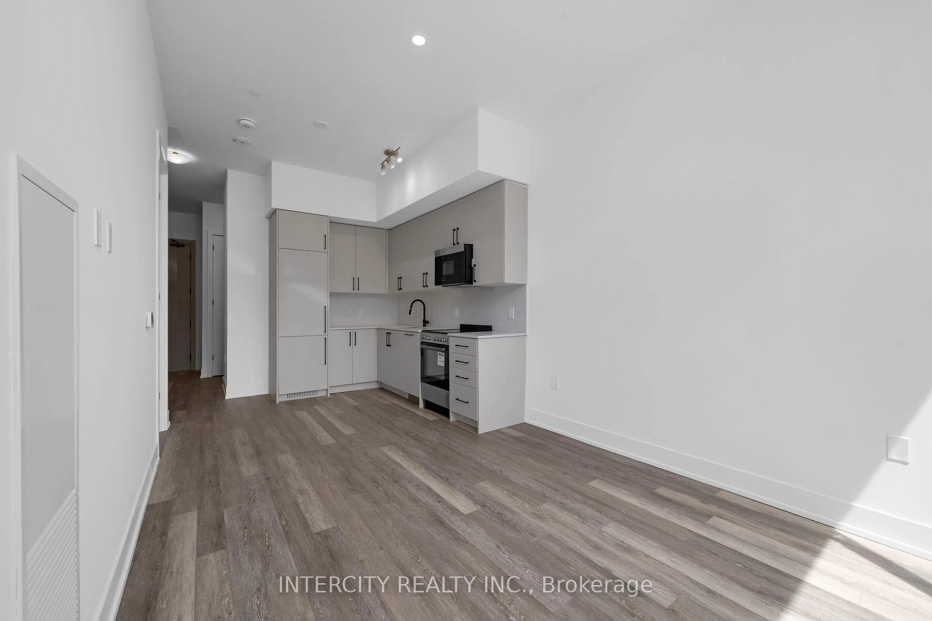 Photo 60 of Unit 105, 2075 King Road, King, King City — HOMEH