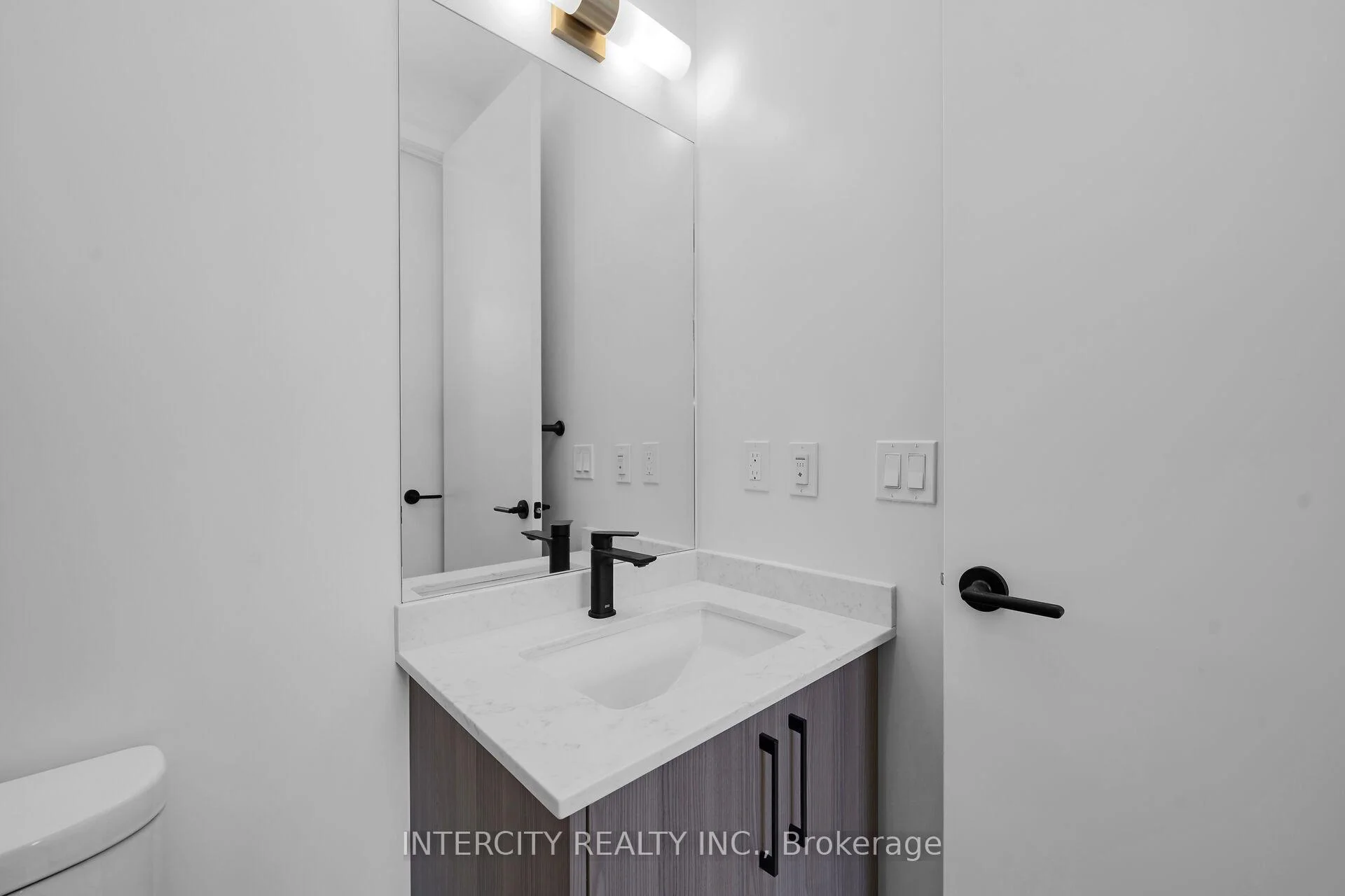 Photo 85 of Unit 105, 2075 King Road, King, King City — HOMEH