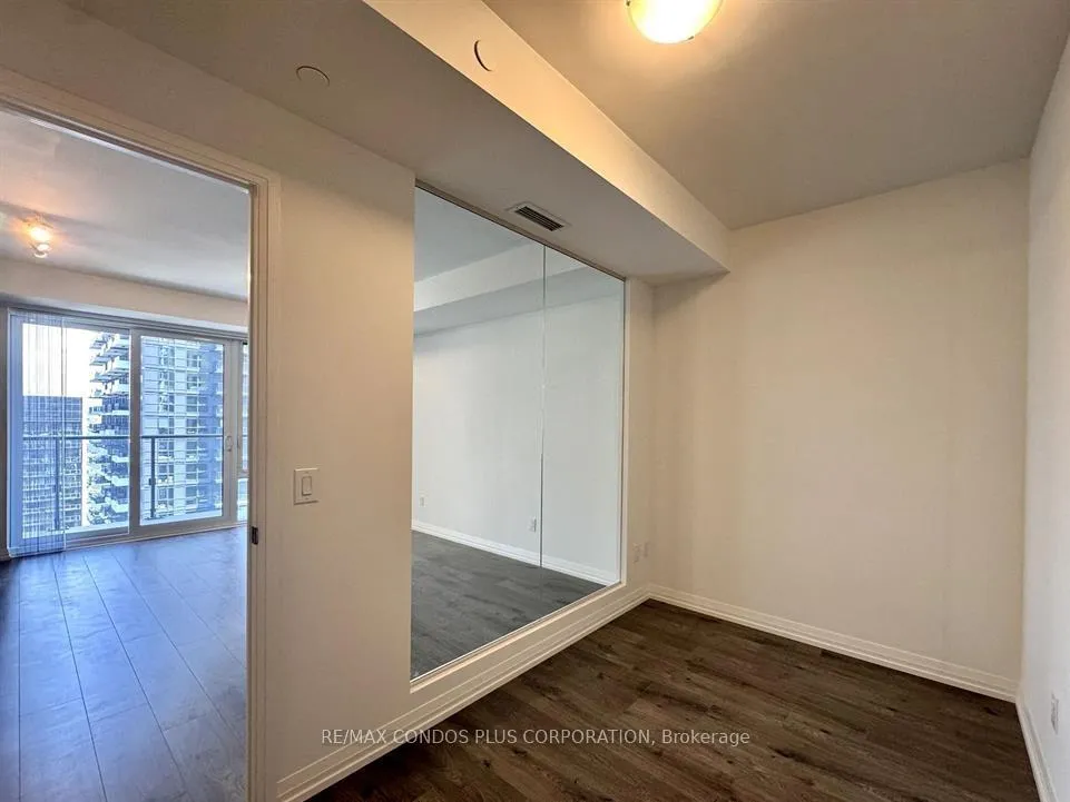 Photo 10 of Unit 3126, 28 Widmer Street, Toronto, Waterfront Communities — HOMEH