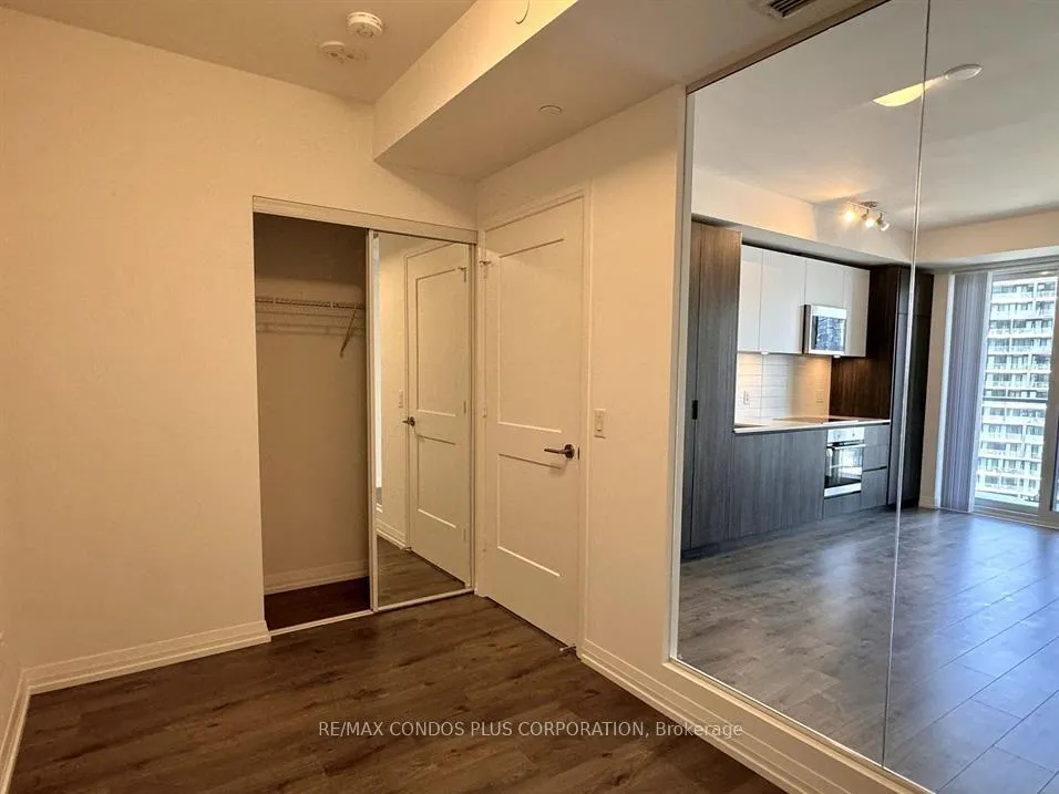 Photo 11 of Unit 3126, 28 Widmer Street, Toronto, Waterfront Communities — HOMEH