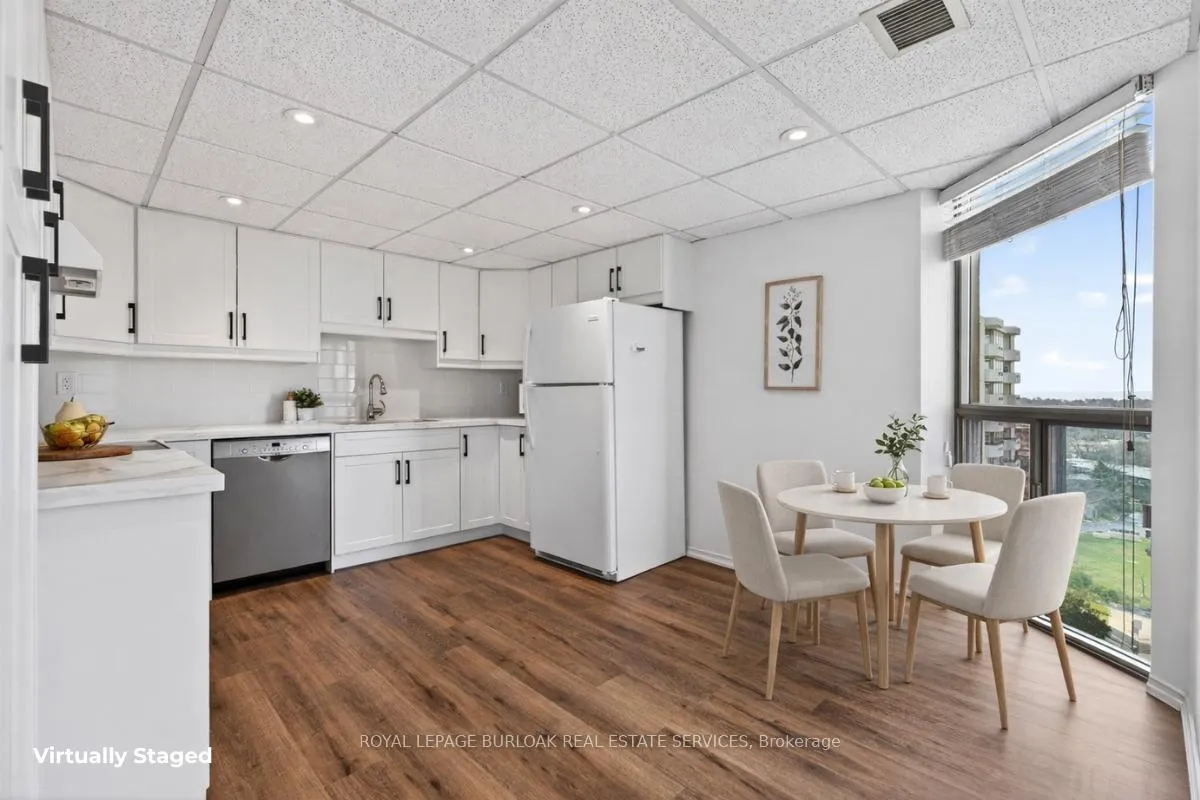 Photo 13 of Unit 1007, 5090 Pinedale Avenue, Burlington, Appleby — HOMEH