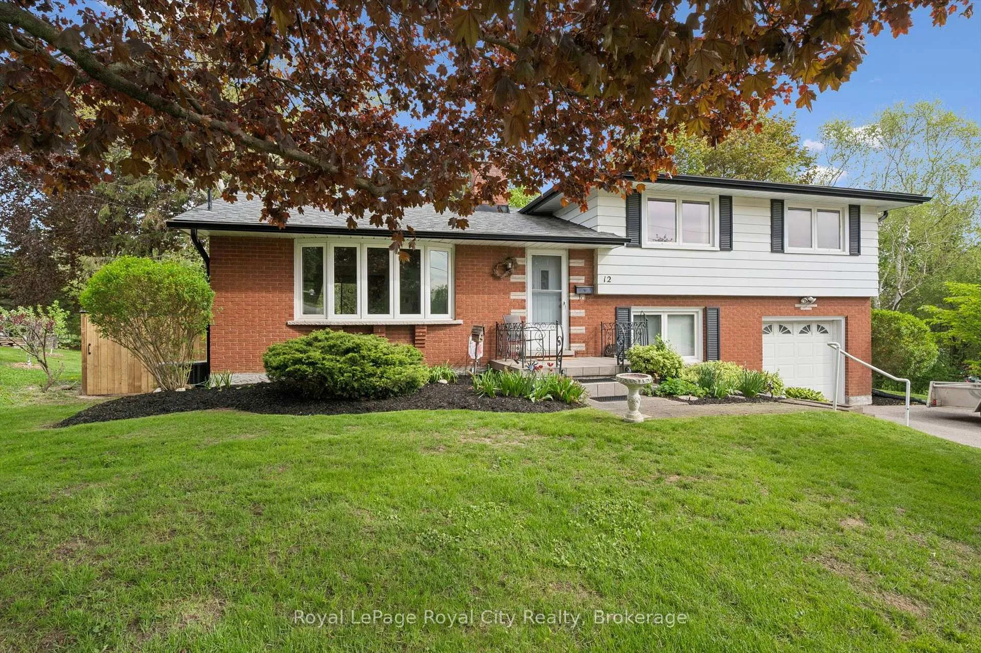 Photo 6 of 12 Hamilton Drive, Guelph/Eramosa, Rural Guelph/Eramosa East — HOMEH
