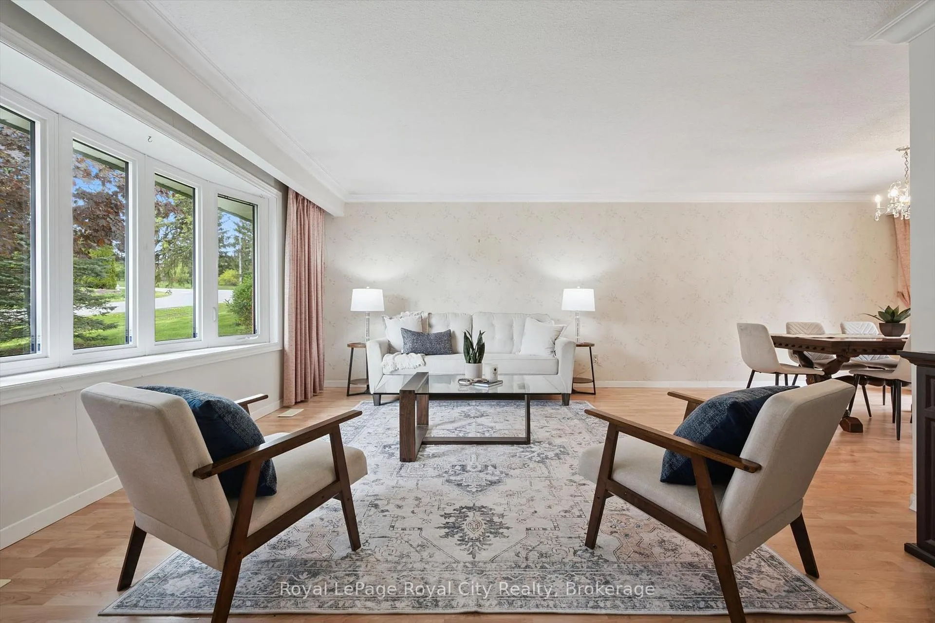Photo 11 of 12 Hamilton Drive, Guelph/Eramosa, Rural Guelph/Eramosa East — HOMEH