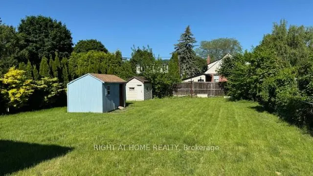 Photo 3 of 42 Gailmont Drive, Hamilton, Corman — HOMEH